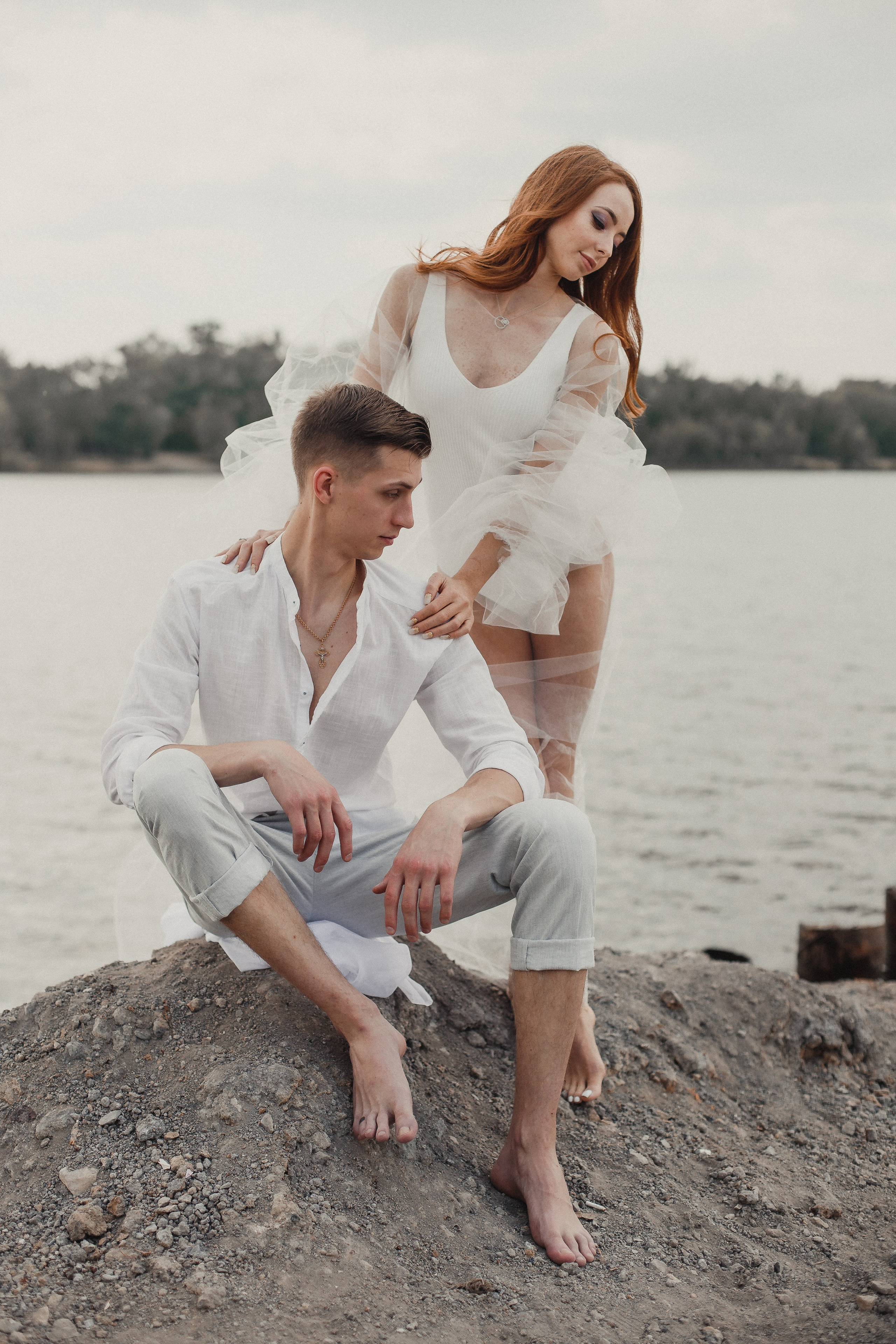 Не классическая на берегу. Креативный и женский Фотограф Омске Наталья Лебедева