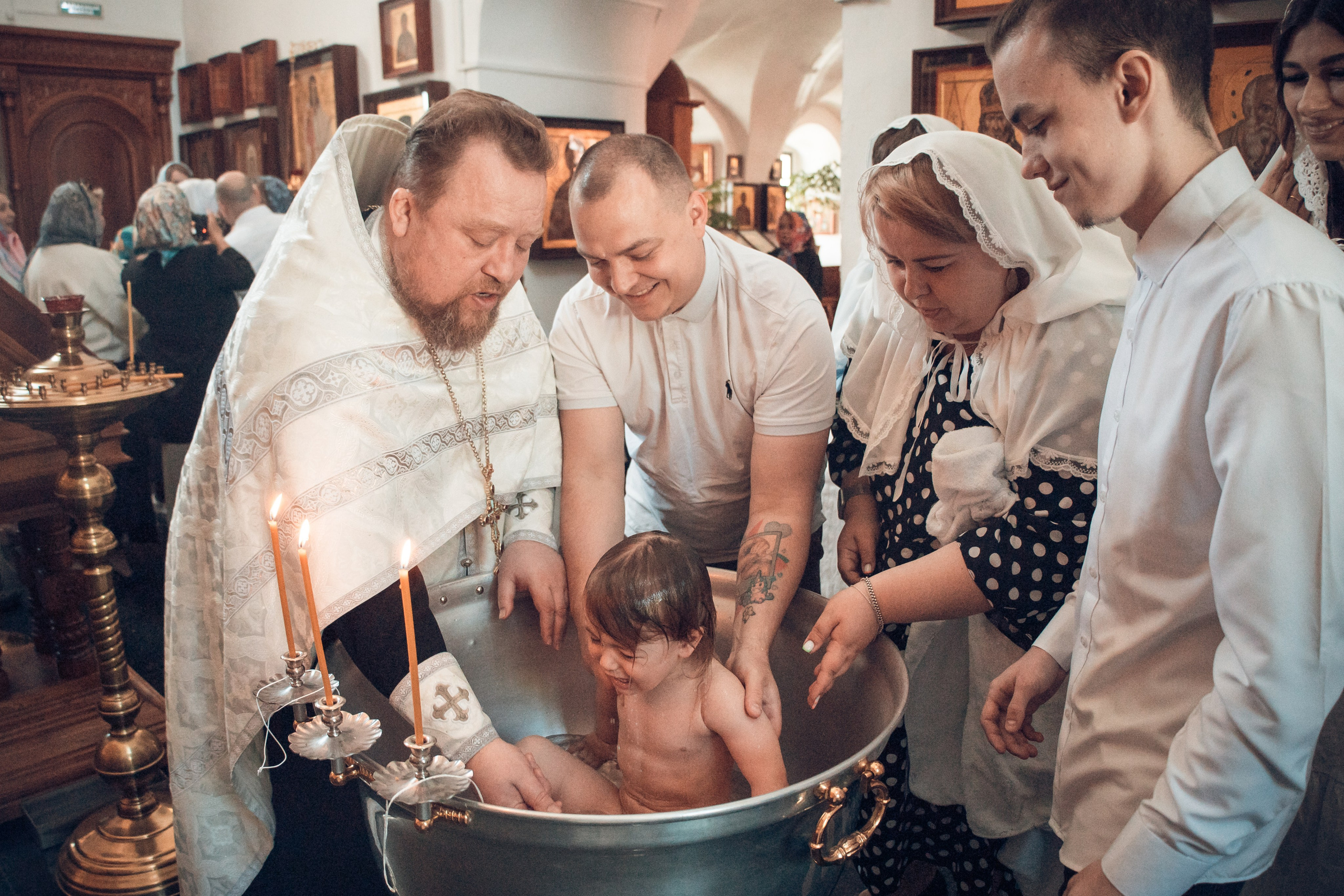 Таинство Крещения Киры. Благовещенская церковь. Семейный фотограф в Рязани и Рязанской области