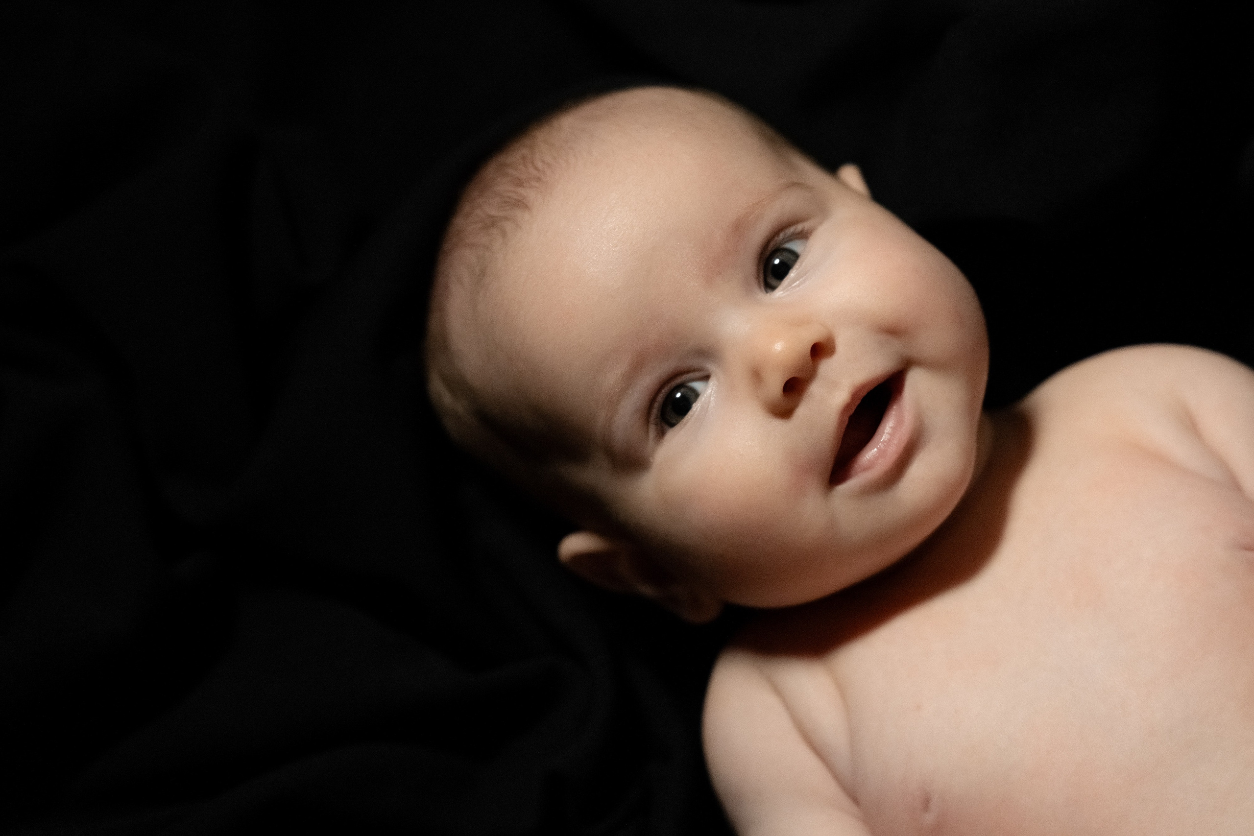 МИР (А) В ОБЪЯТИЯХ МАМЫ. Свадебный и семейный фотограф | Слоним, Гродно| Варя Режа́бек