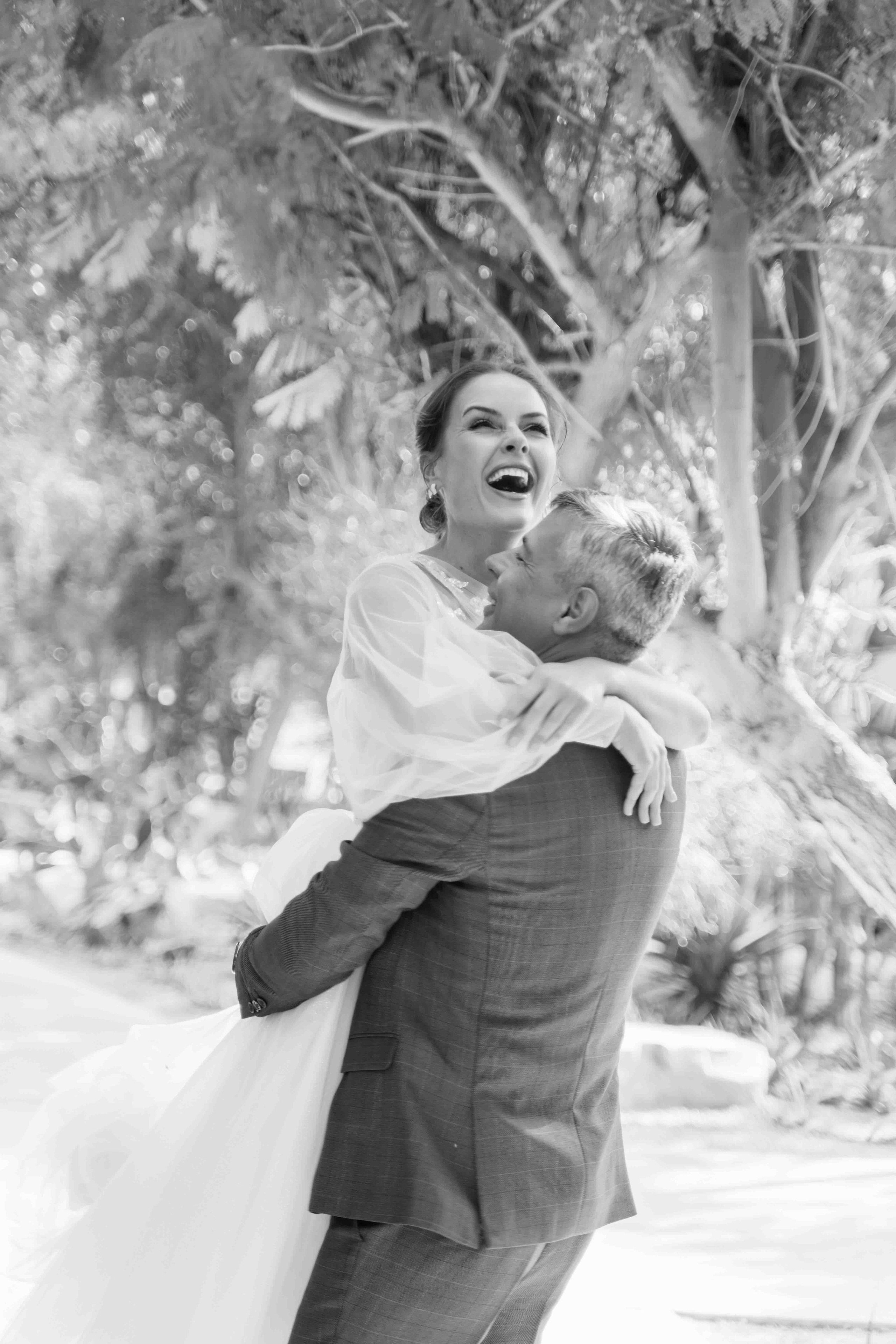 Свадебная фотосессия Олега и Кати на природе. Фотограф и видеограф в Москве и Абу Даби Мария Кулагина