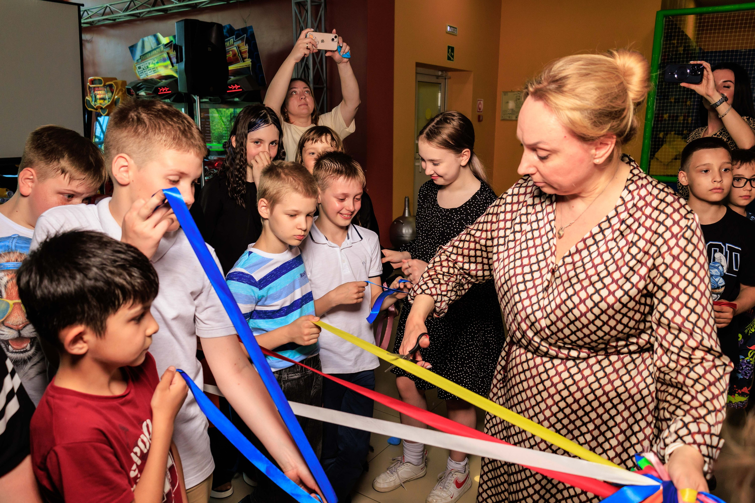 Выпускной 4 класс. Фотограф в Москве Дмитрий Емельянов