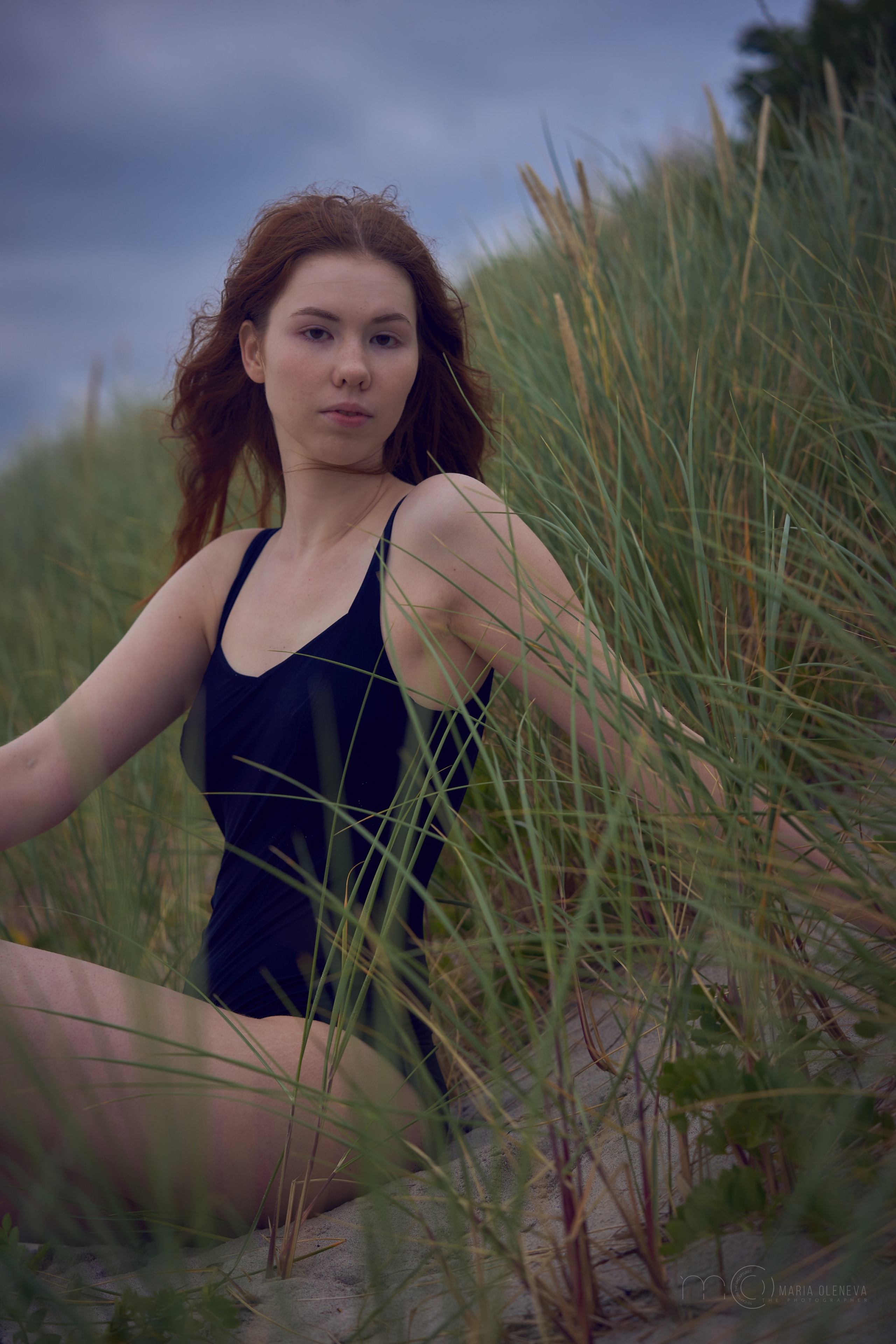 Полина и море. Фотограф Мария Оленева