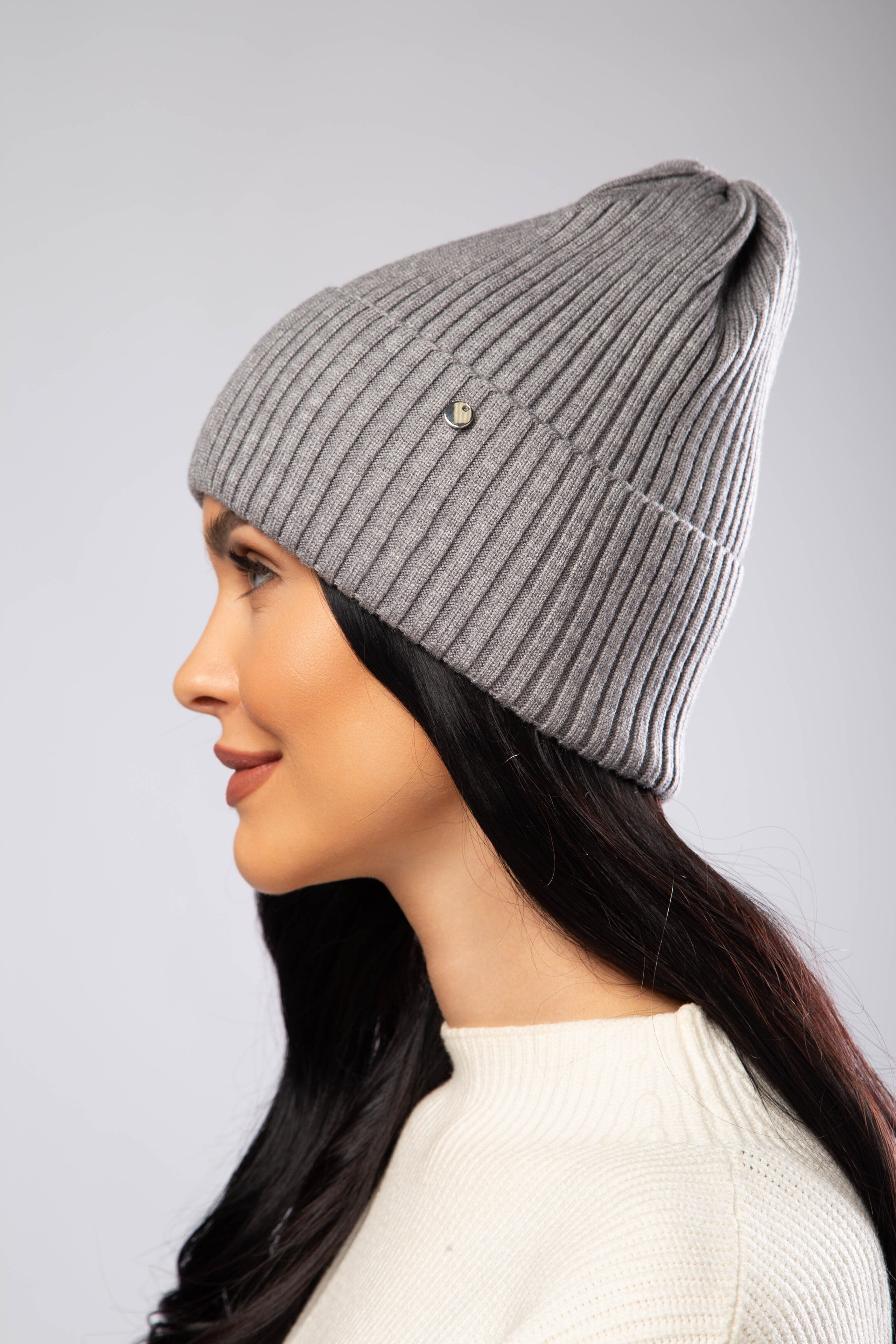 Модельная съемка шапок для брендов в Москве | Фотограф Анна Татаурова. Фотограф Анна Татаурова | Авторская фотосъемка в Москве