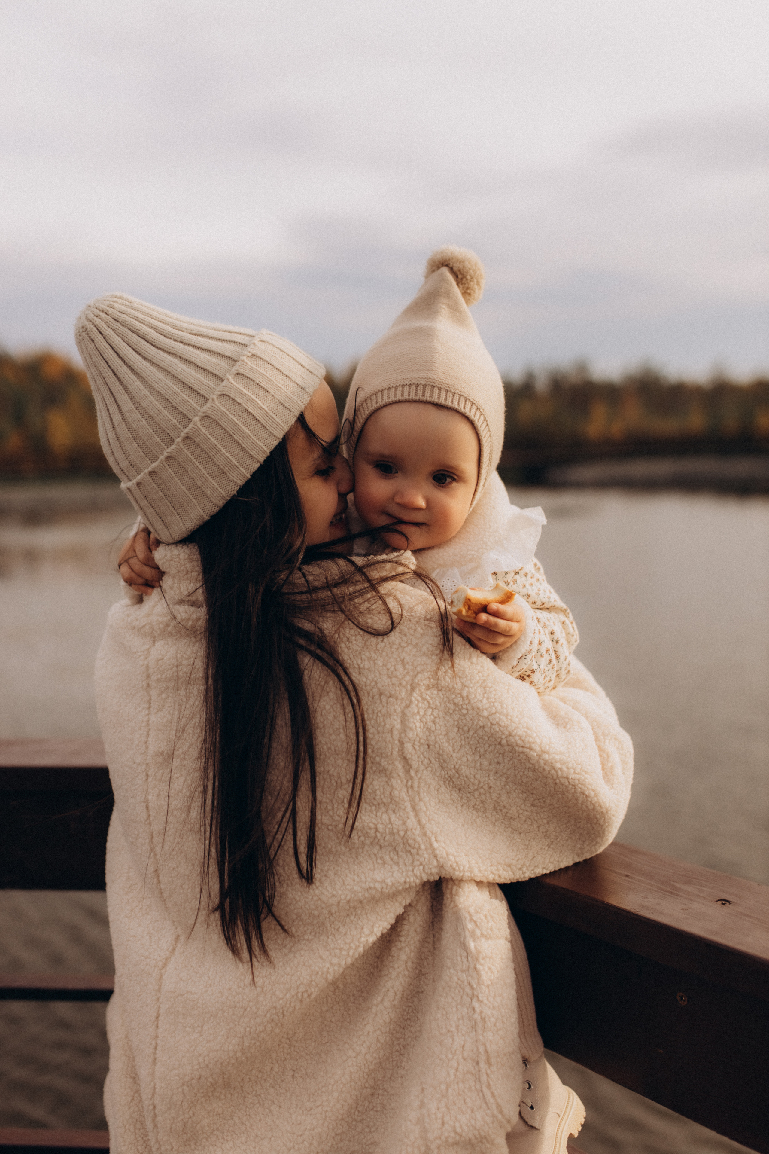 Юля и Мия. Семейный и домашний фотограф Советский Югорск Екатерина Цыганок