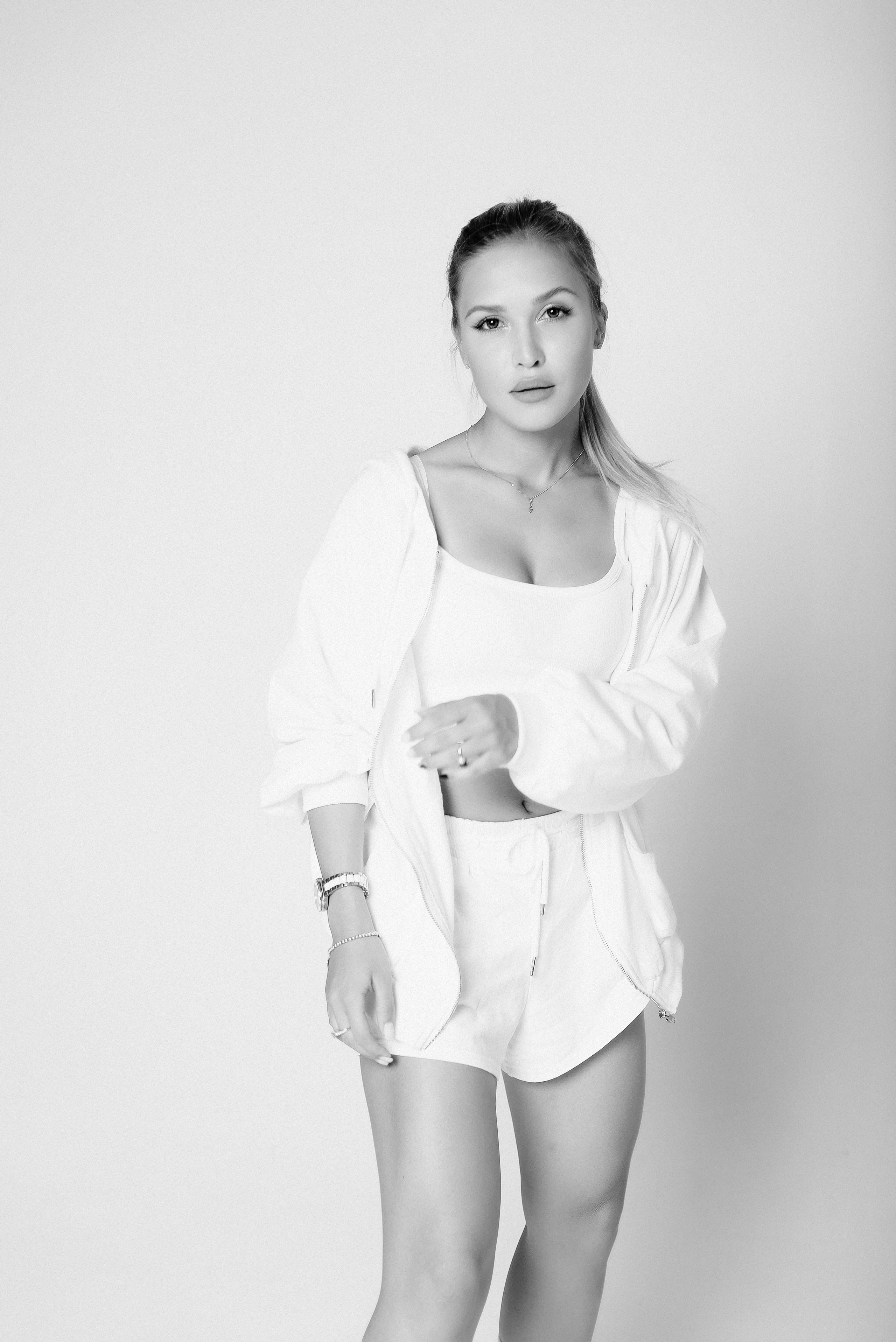 Циклорама и минимализм. Свадебный и семейный фотограф Ангелина Нусина