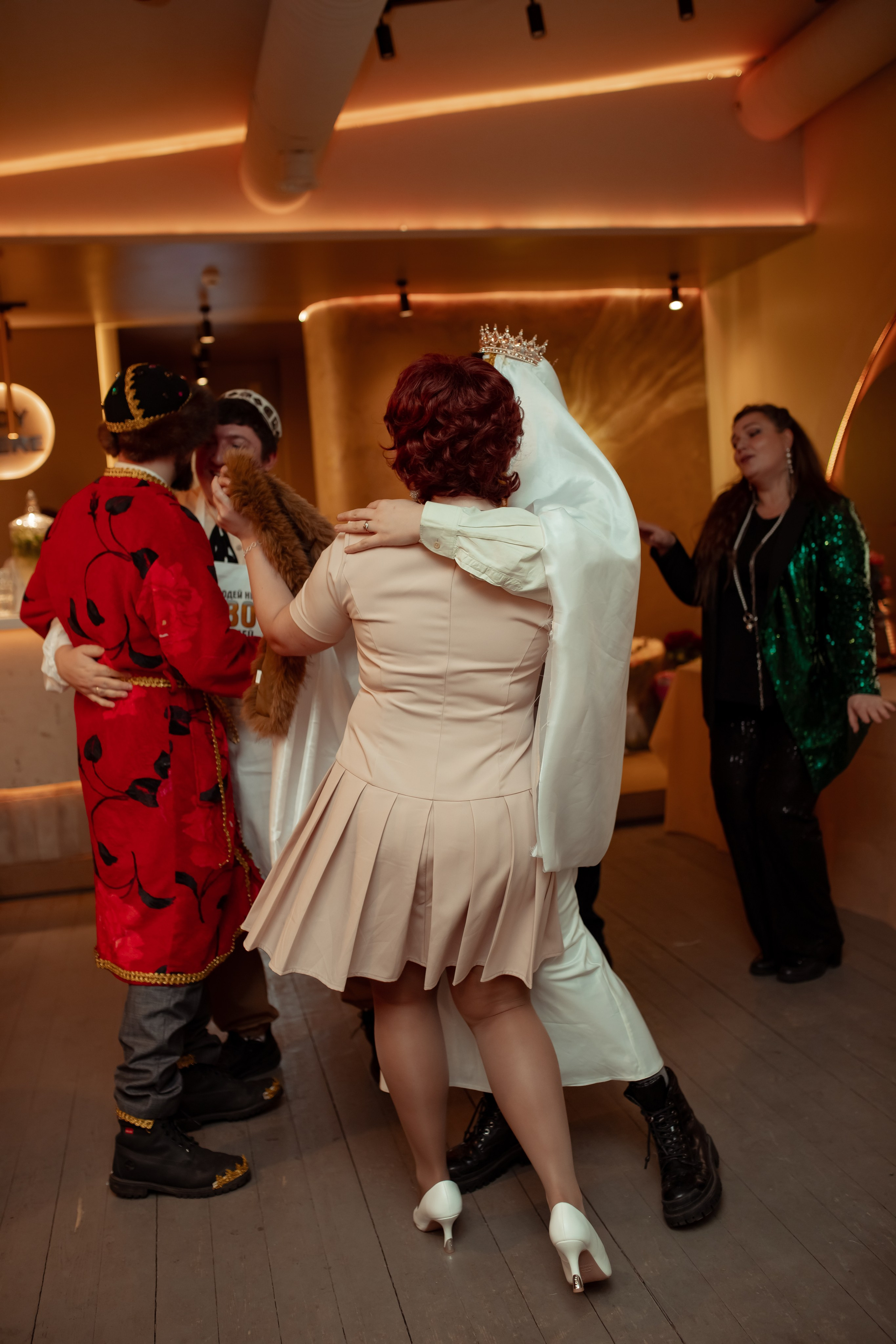 Юбилей Анны в стиле Гайдая. Семейный и детский фотограф в Москве Дорогова Екатерина