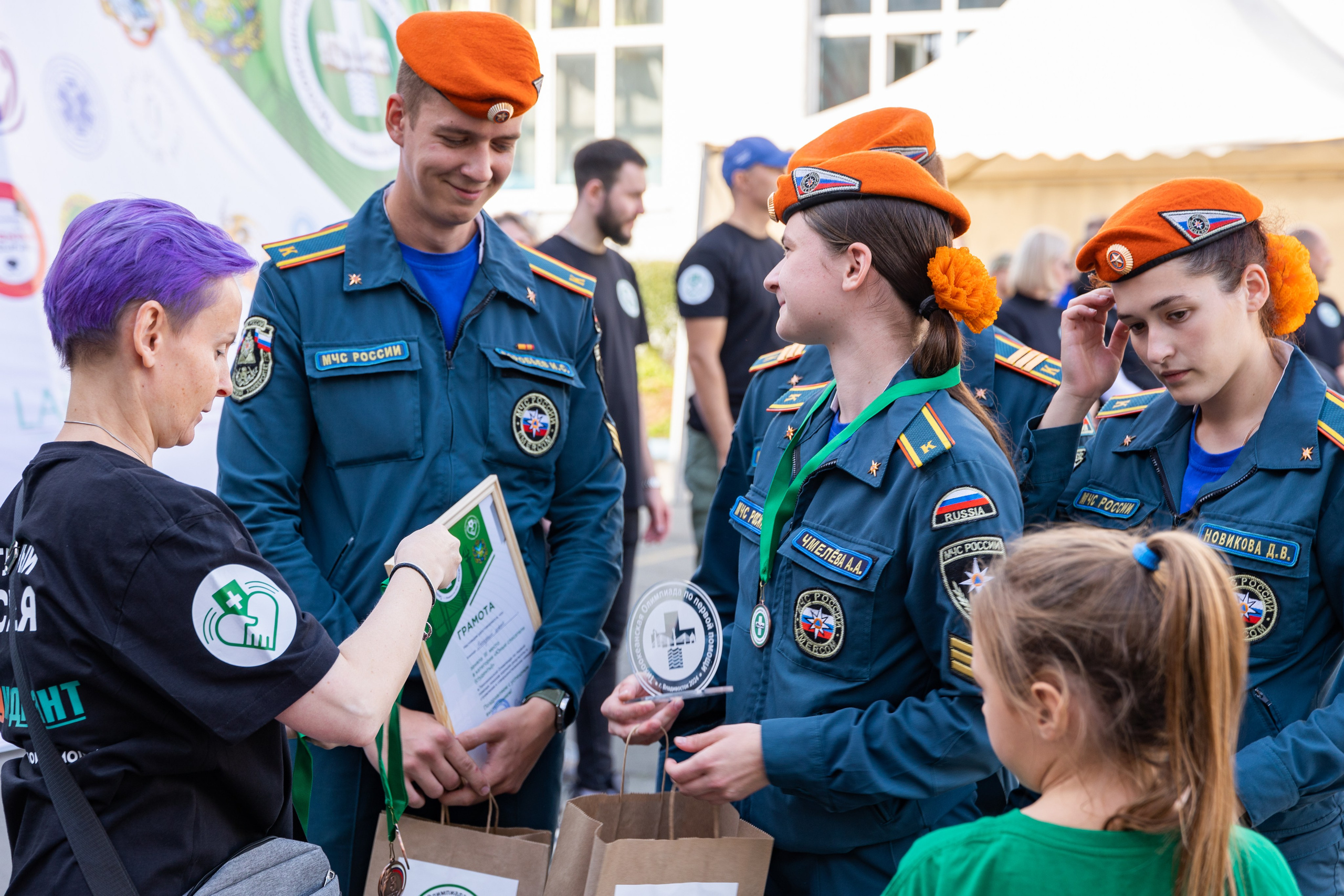 Олимпиада Первой помощи. Выпускные альбомы во Владивостоке