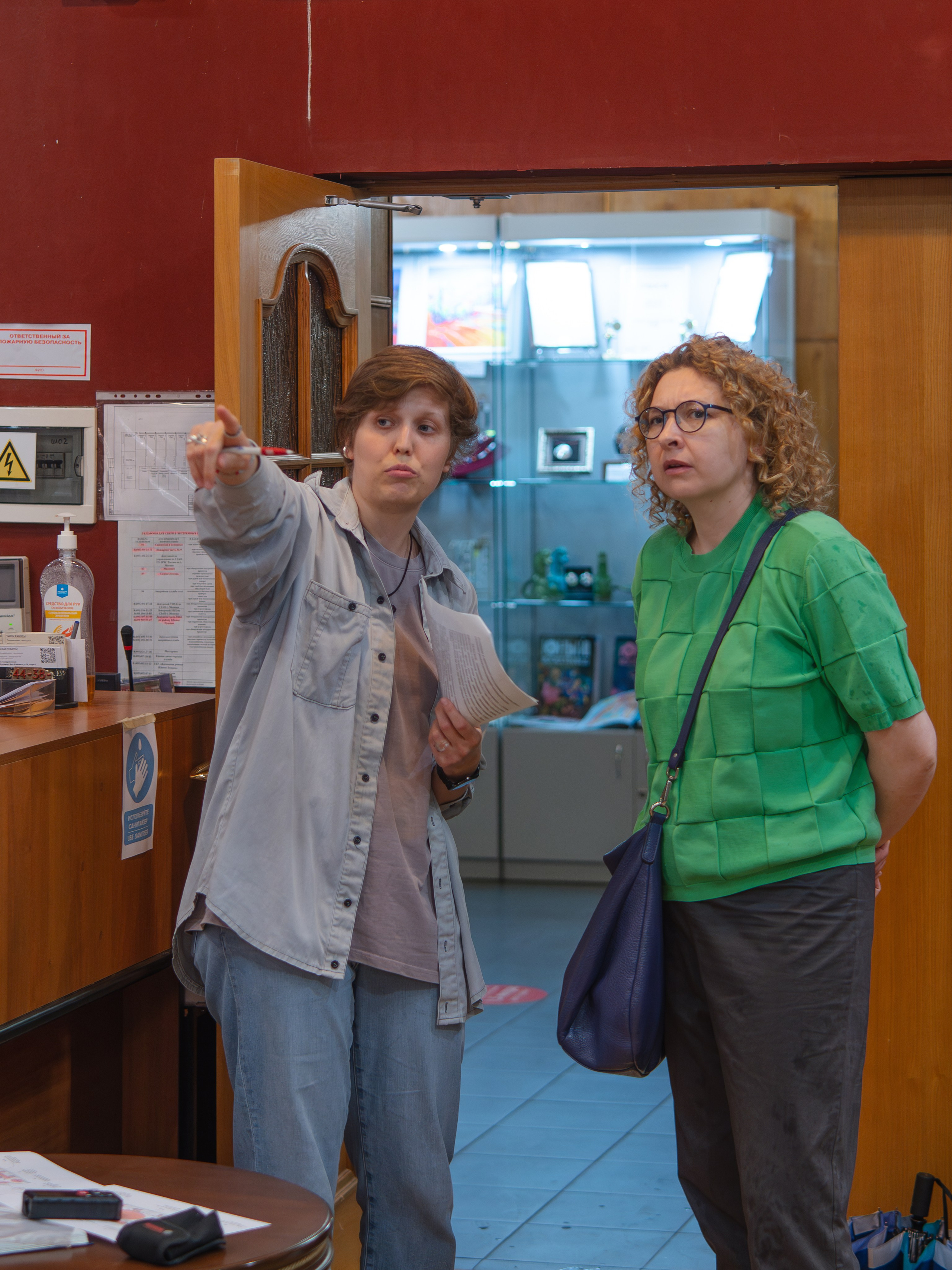 Монтаж выставки «10 из 10». Фотохудожник Москва