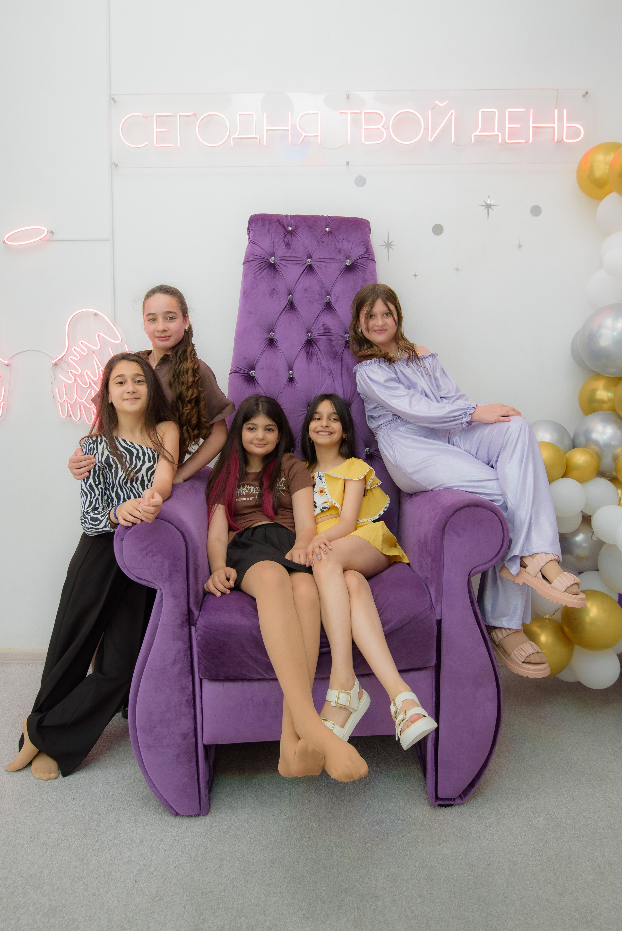 Выпускной 4классы. Выпускные книги Анапа Новороссийск Краснодар