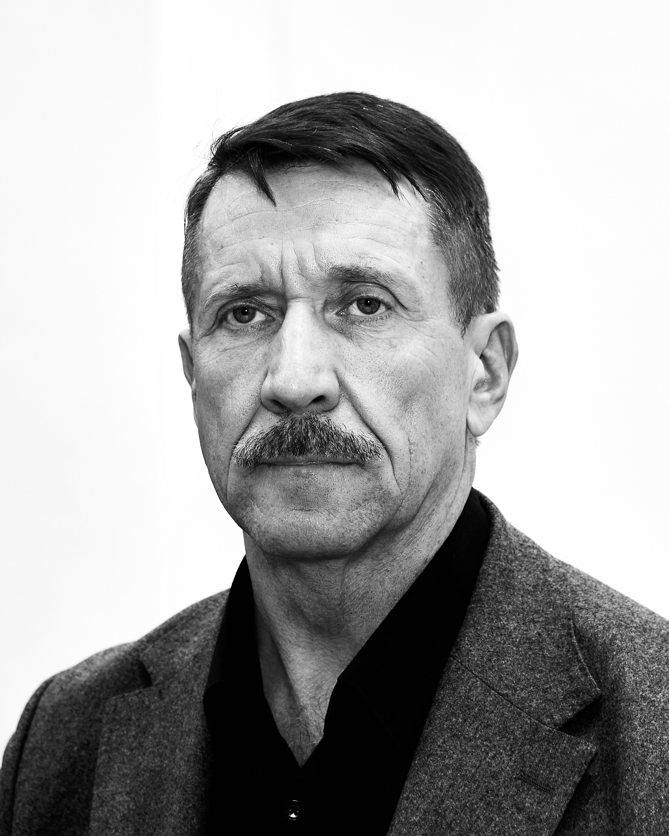 Портрет Виктора Бута Мужской портрет