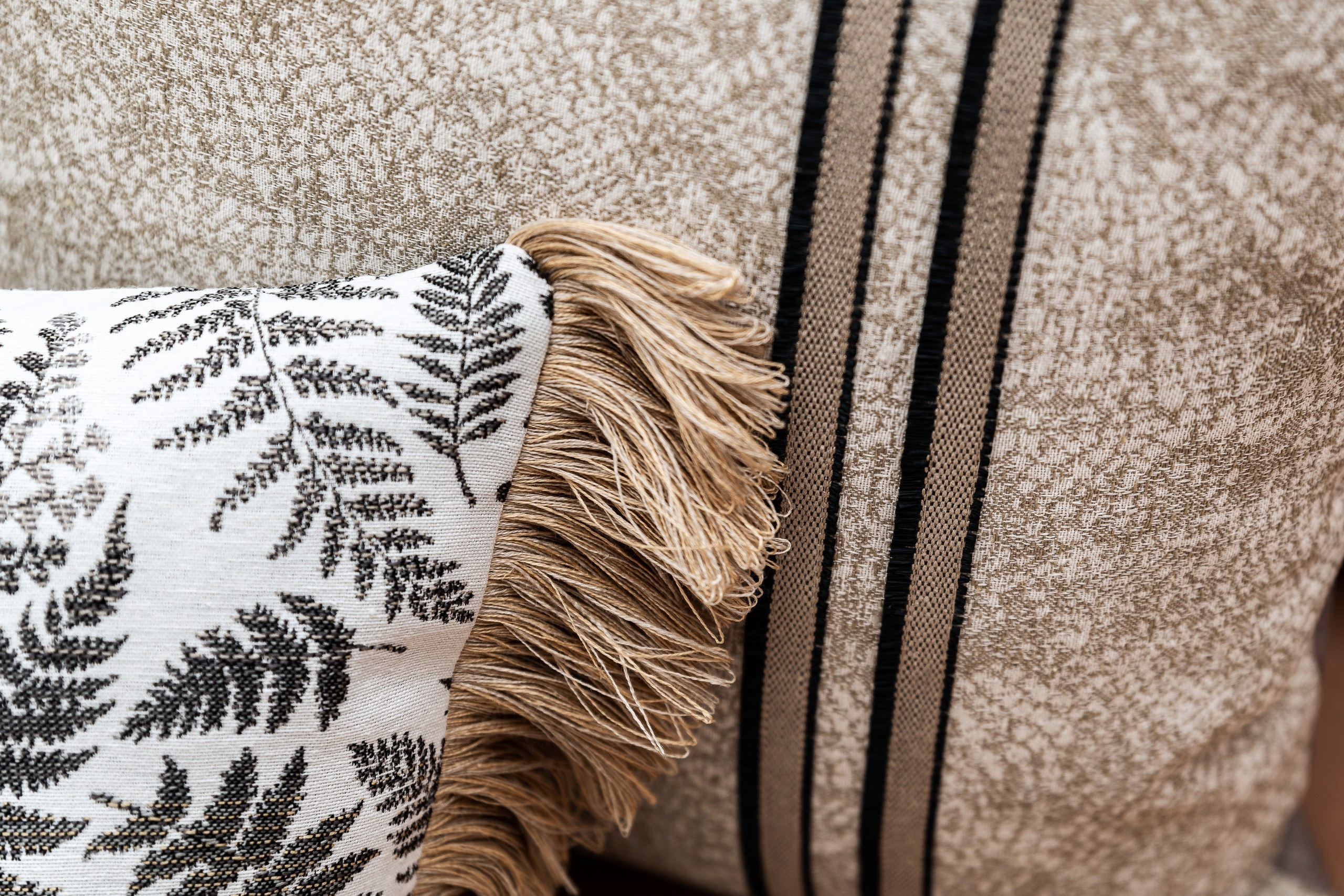 Декоративные подушки спб