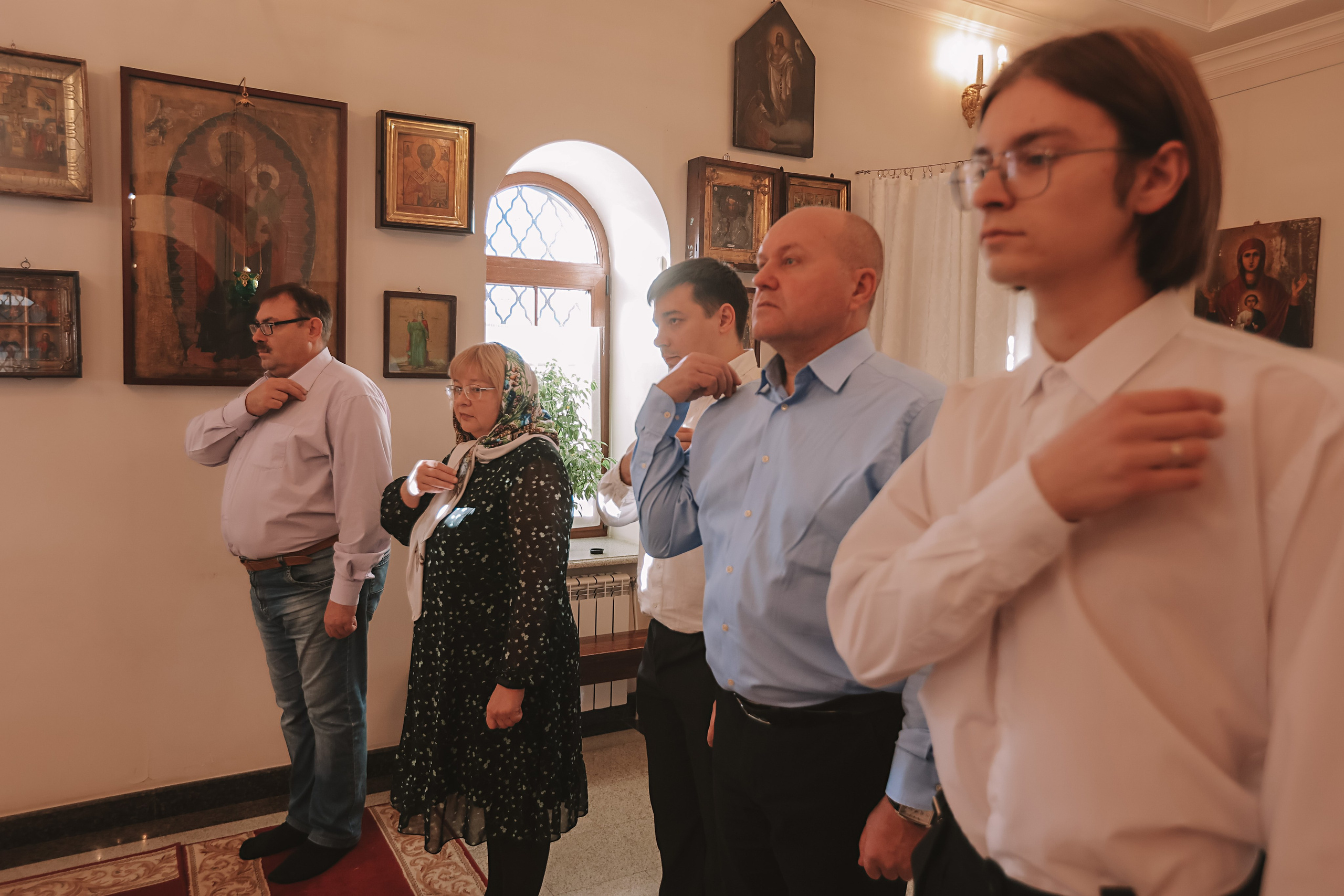 Крещение круглая церковь. Семейный фотограф Тюмень, фотограф на роды Салмина Мария