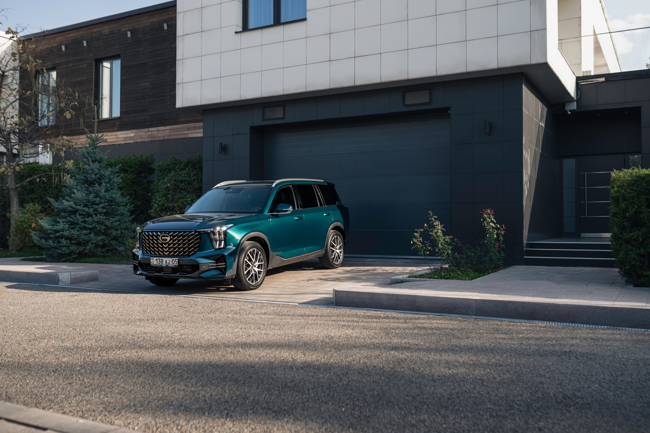 GAC GS8. Чен Станислав | Автомобильный фотограф | Алматы, Казахстан