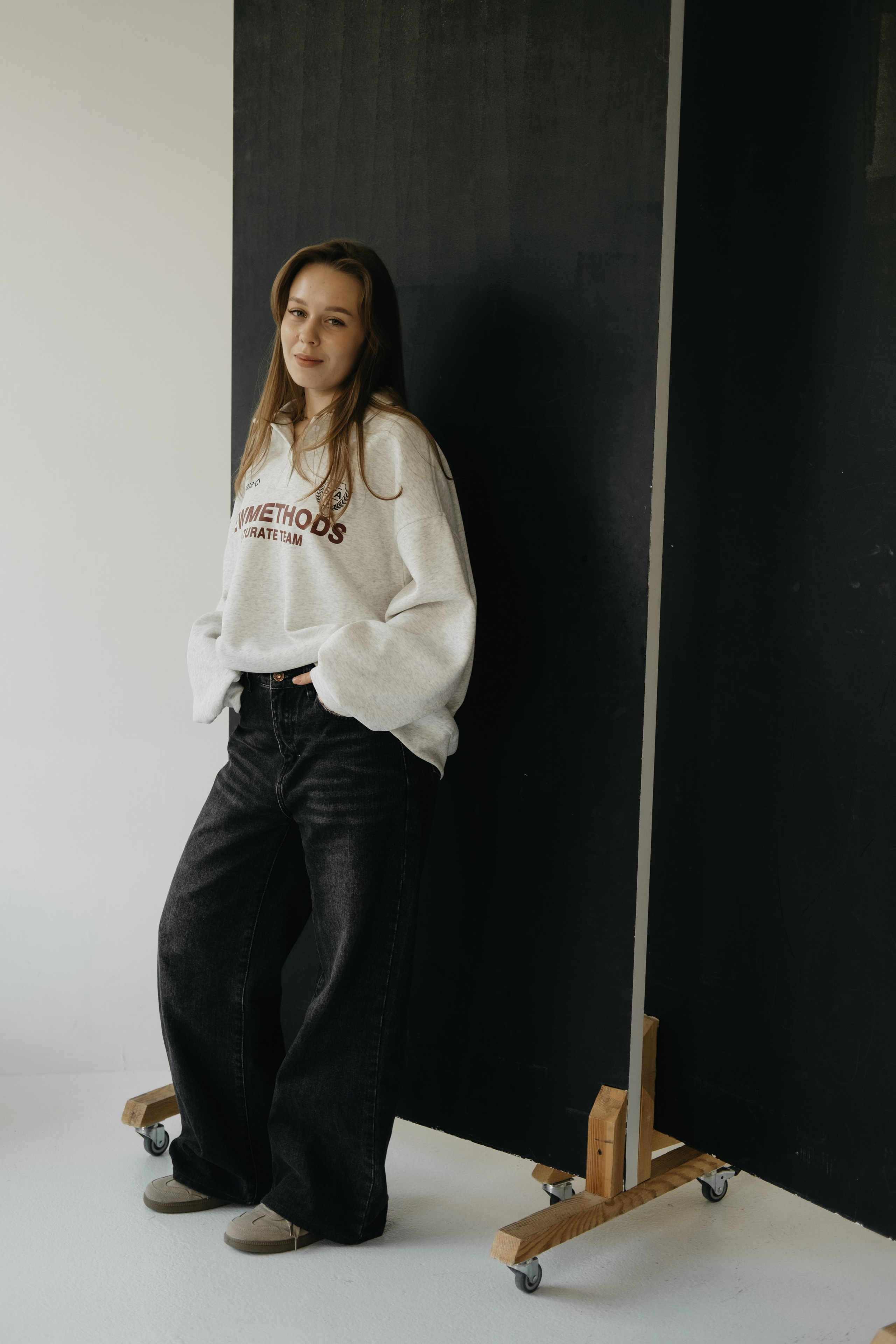 Женский портрет: Динара. Обо мне