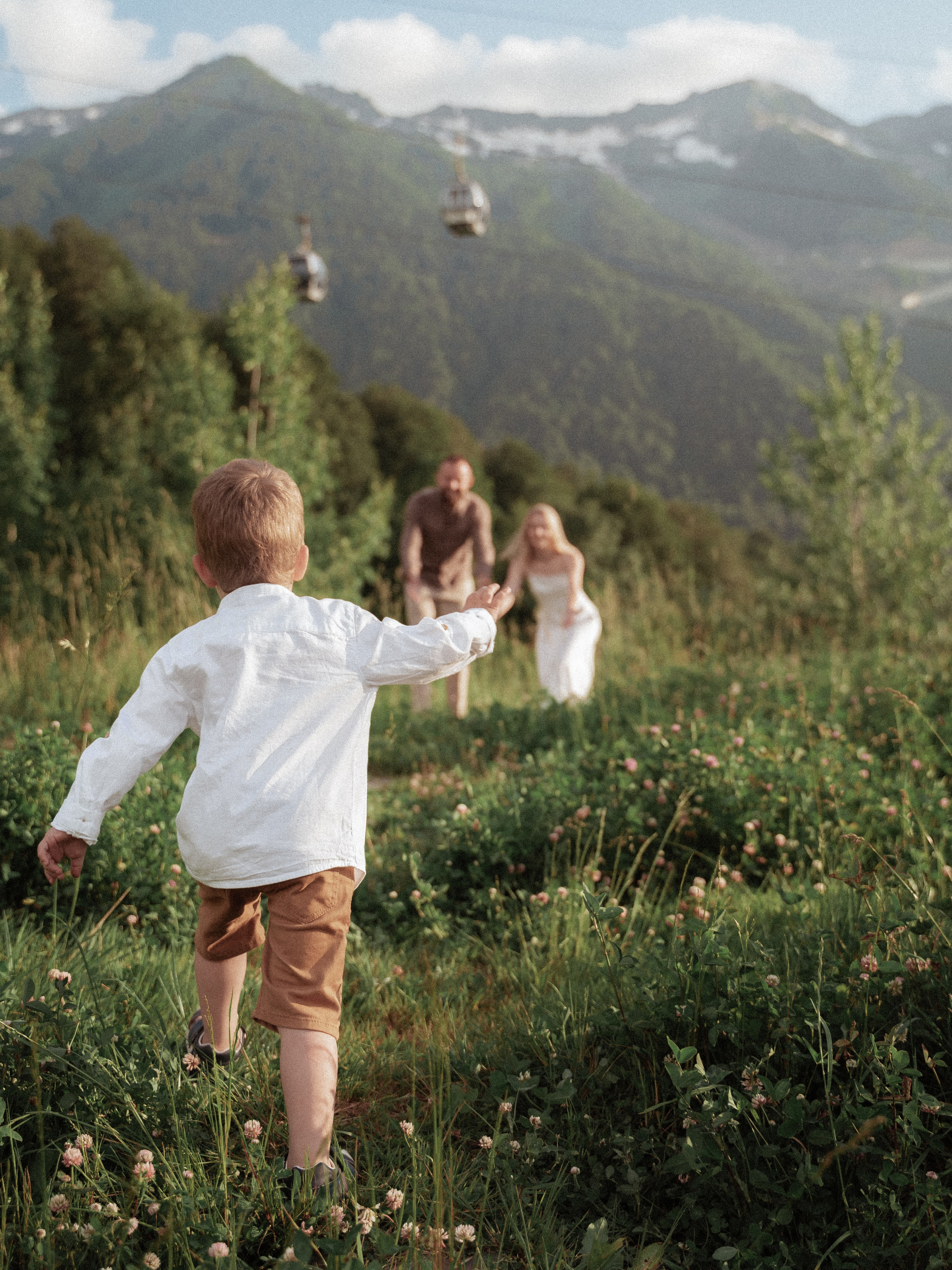 Семейная фотосессия в Красной Поляне. Фотограф на Пхукете Максим