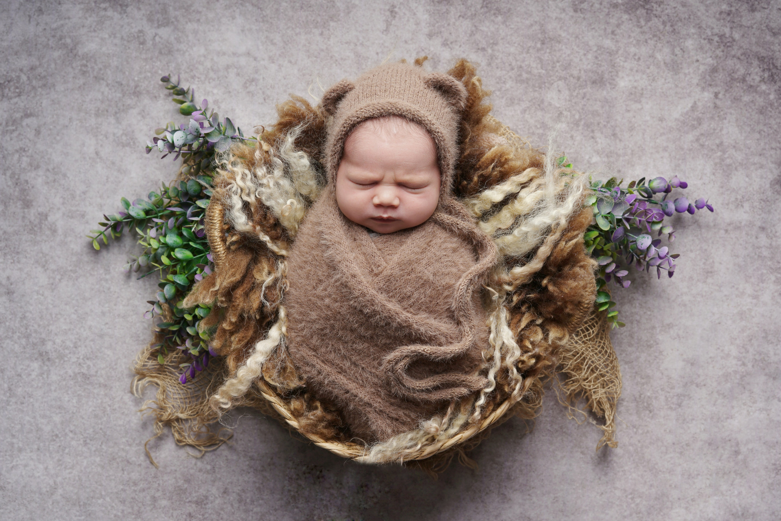 Новорожденные. Фотограф новорожденных Тюмень