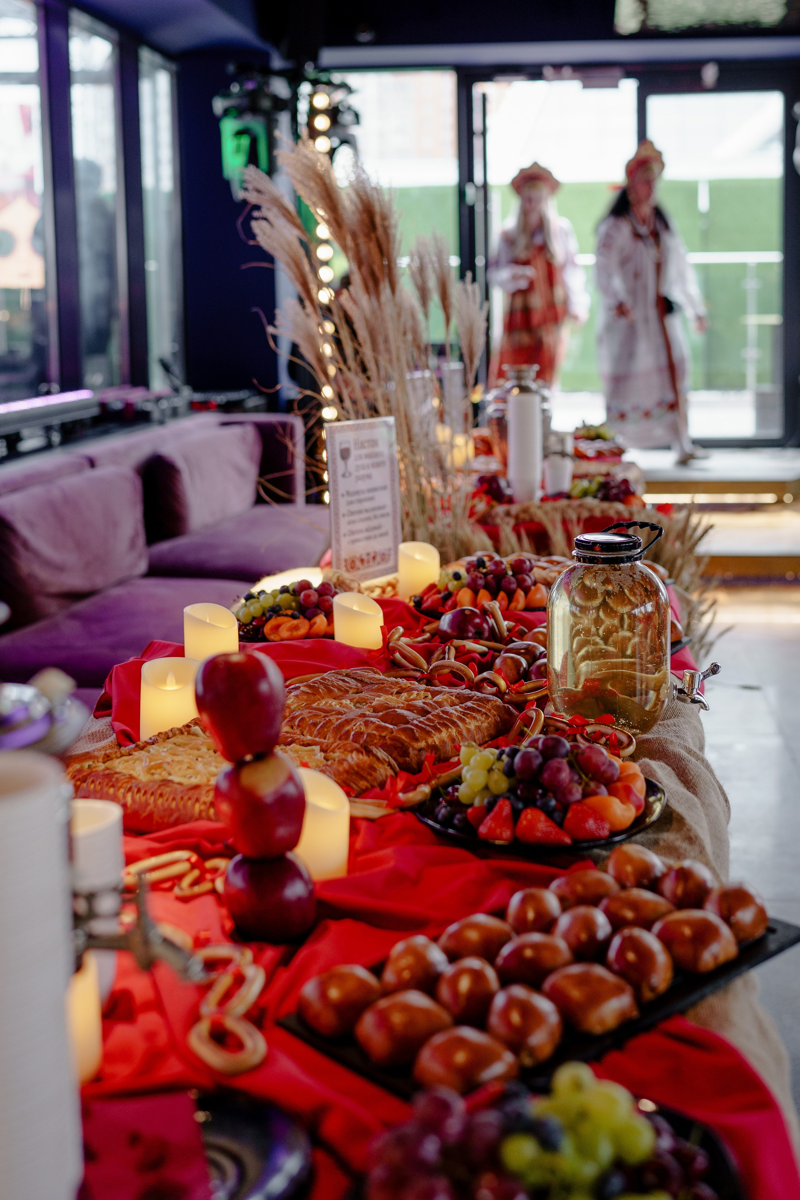 Гендер пати в славянском стиле. Репортажный фотограф в Москве Саша Дружинина