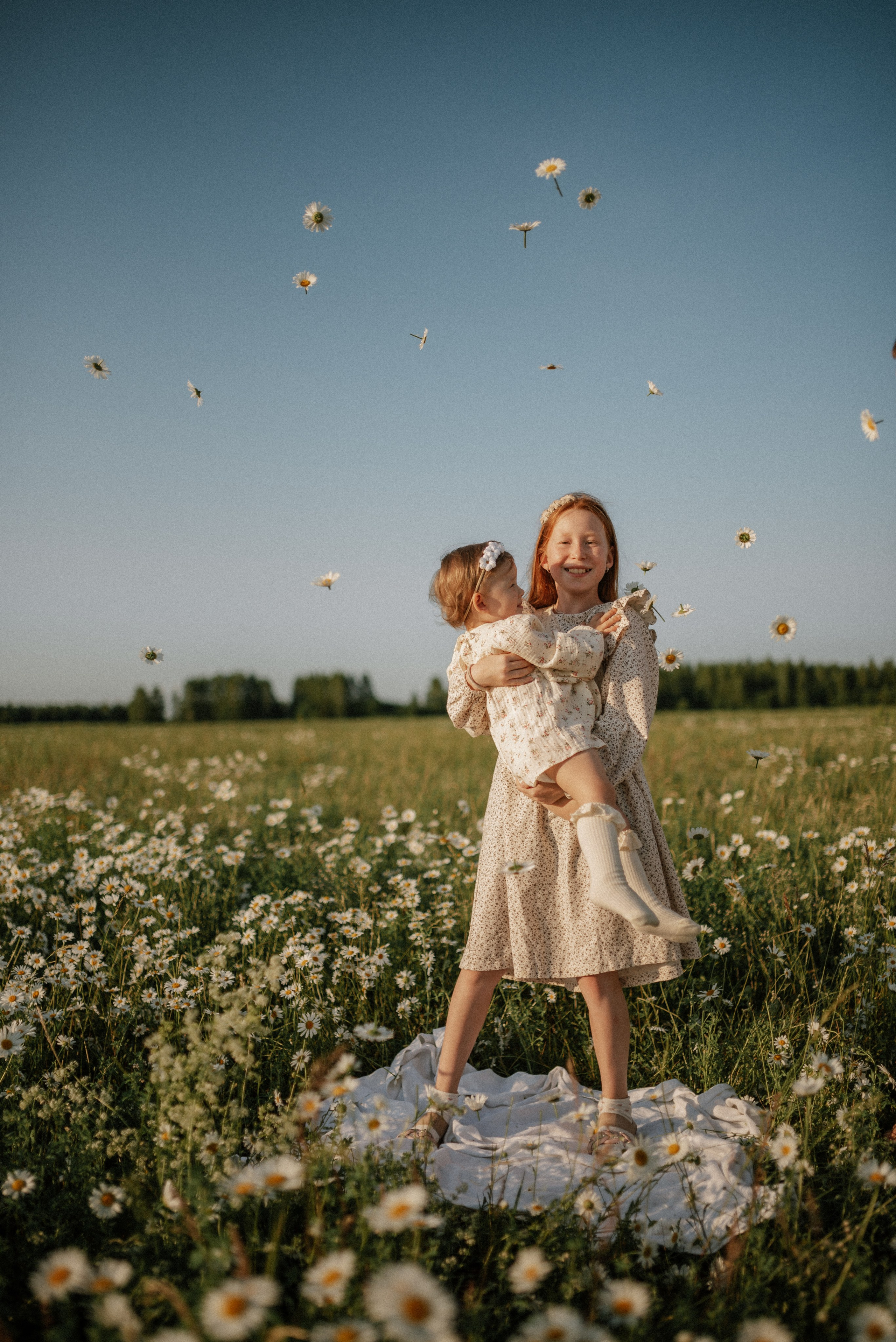 Ида, Мира и ромашки. Свадебный и семейный фотограф Кожевникова Лариса