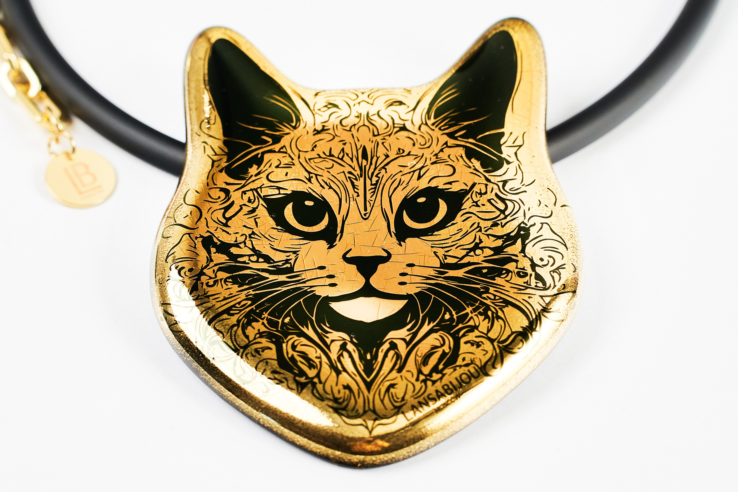 Предметная и фудсъёмка в Москве. Фото для маркетплейсов. Фотограф Петр Анисимов