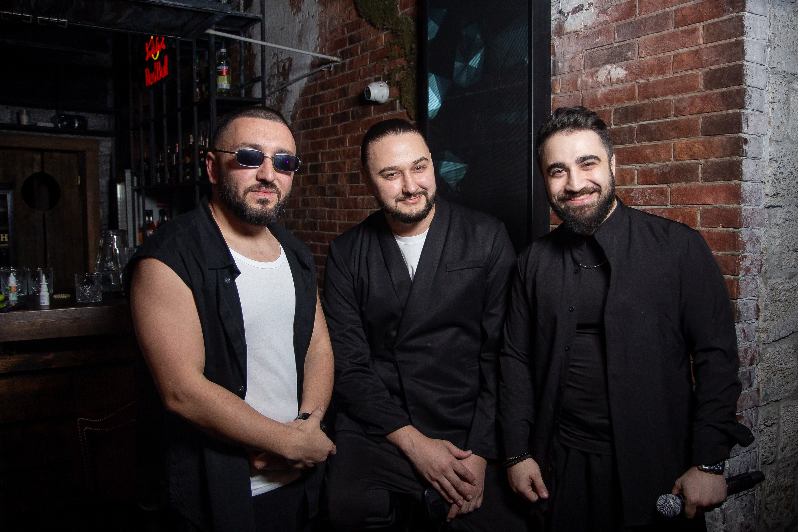 Концерт VA.NO | QUEST PISTOLS SHOW. Репортажный фотограф в Ялте Алексей Семёнов