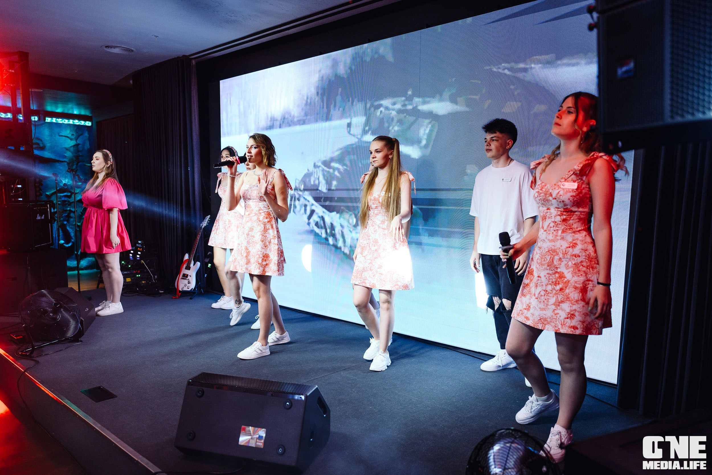 Фоторепортаж с вечеринки в Океане. One Media Life: фоторепортажи, фотоотчеты с мероприятий и заведений