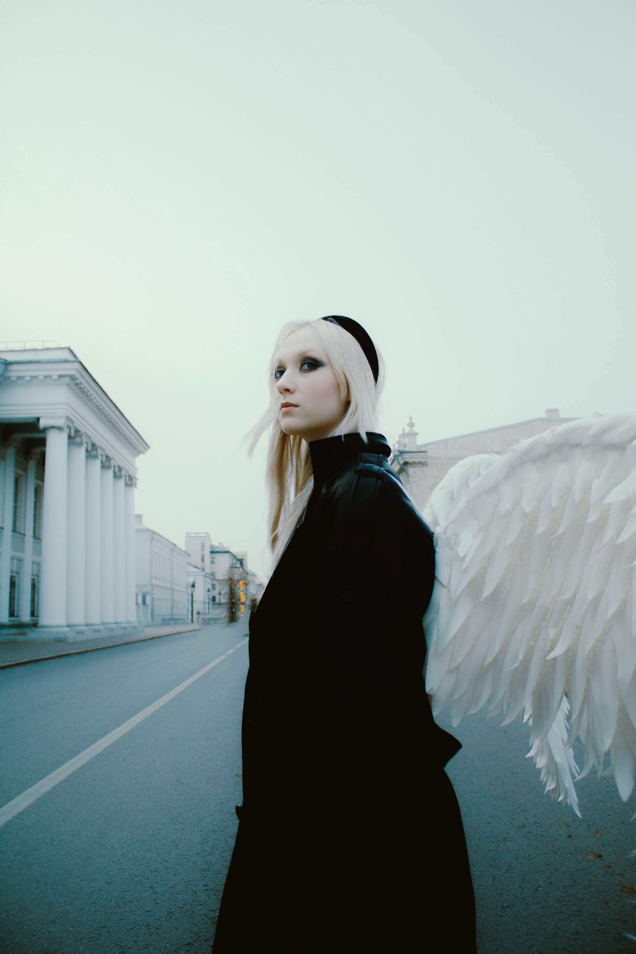 Ангел в городе. Фотограф Тимур Хайруллин