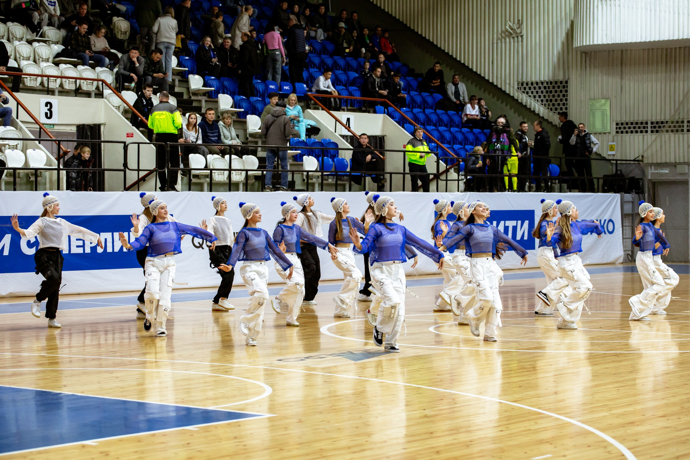 БЕТСИТИ Суперлига по футзалу | ИрАэро — Синара | 11.10.25. Фотограф в Иркутске Евгения Айвазова