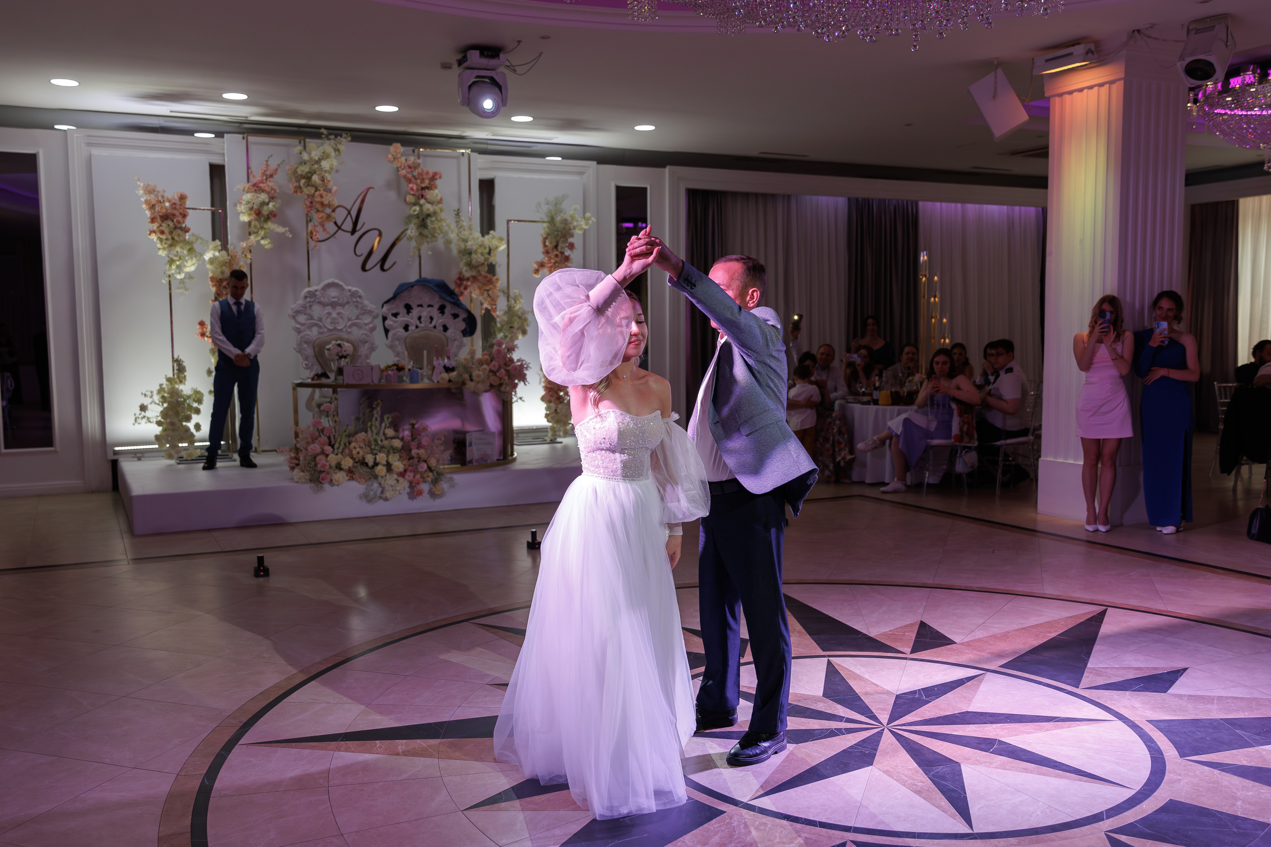 Свадьба в Москва сити и в ресторане Republic Hall. Свадебный фотограф Москва и МО Сергей Киржаев