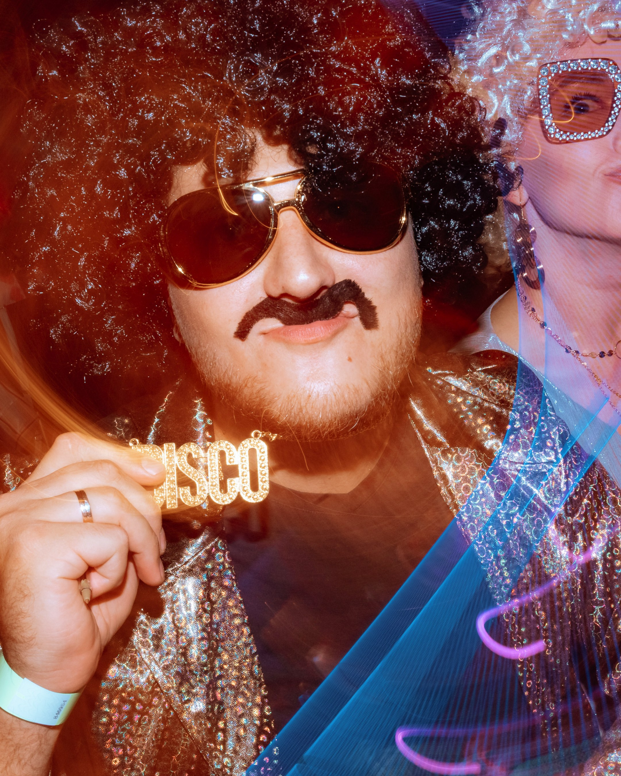 Disco Party. Фотограф в Самаре Катерина Винокурова. Документальная репортажная съемка лавстори и мероприятий