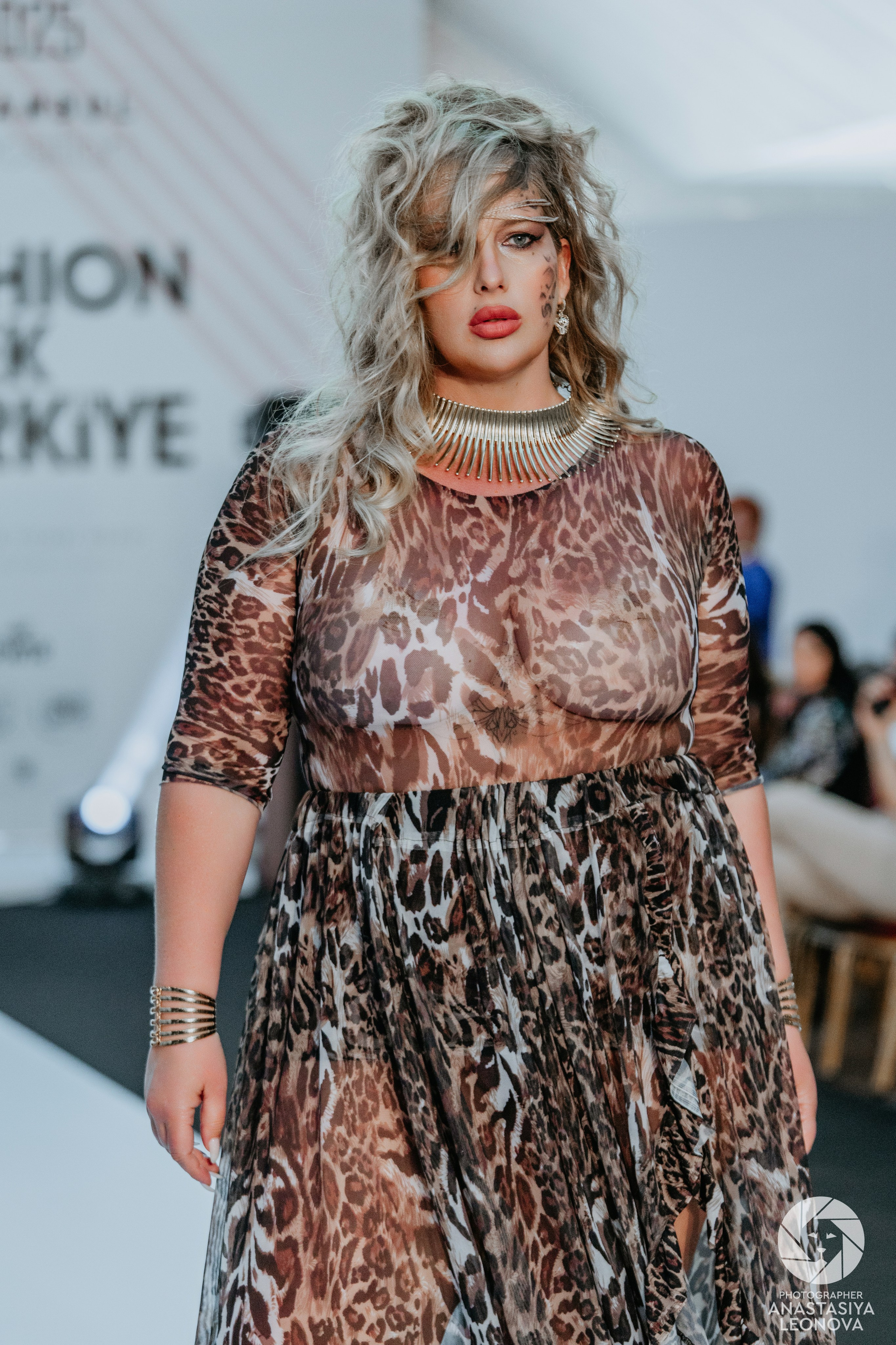 Fashion Week Türkiye [spring, 2025]. Anastasia Leonowa