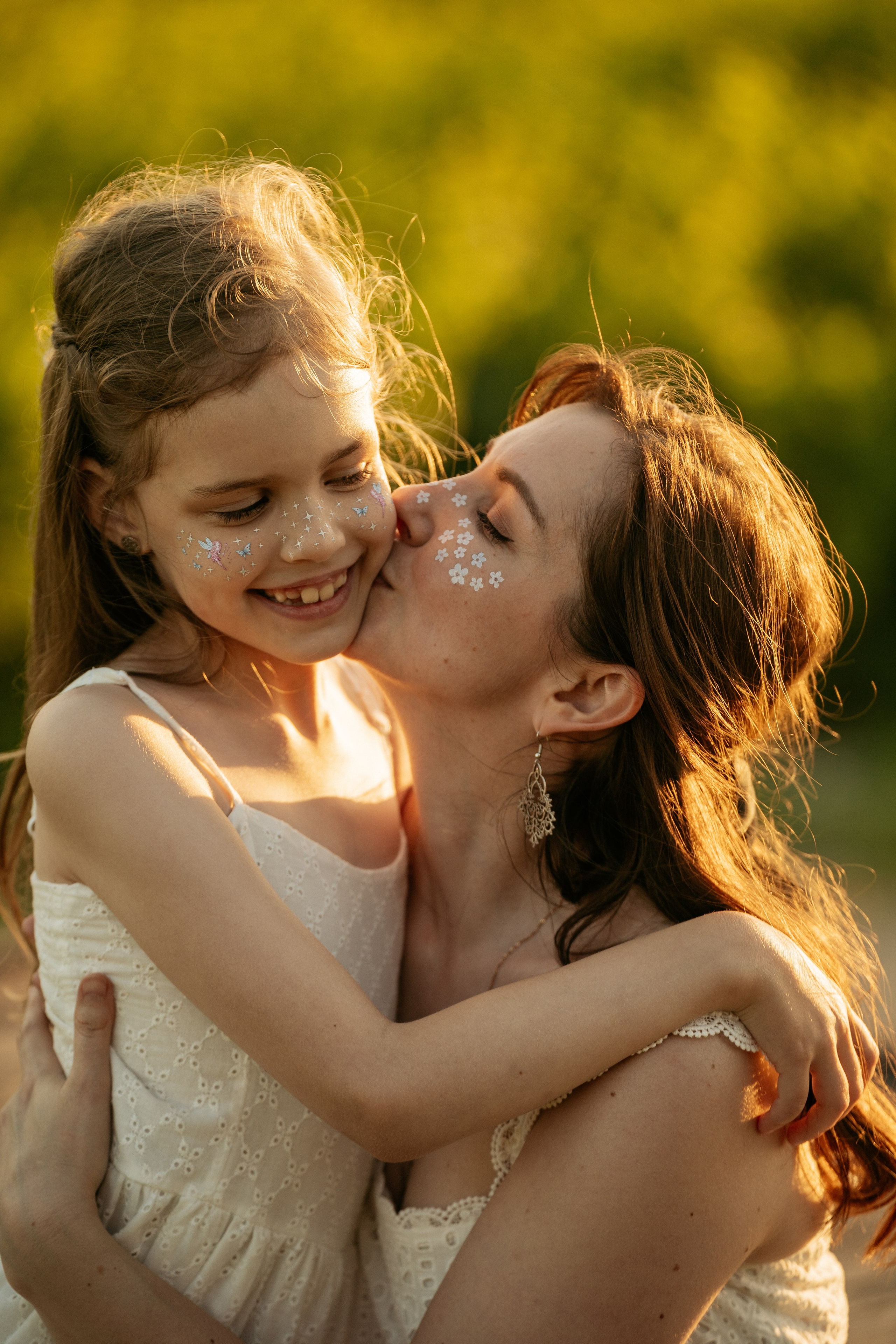 Семья на фоне бескрайних виноградников – Абрау-Дюрсо вдохновляет