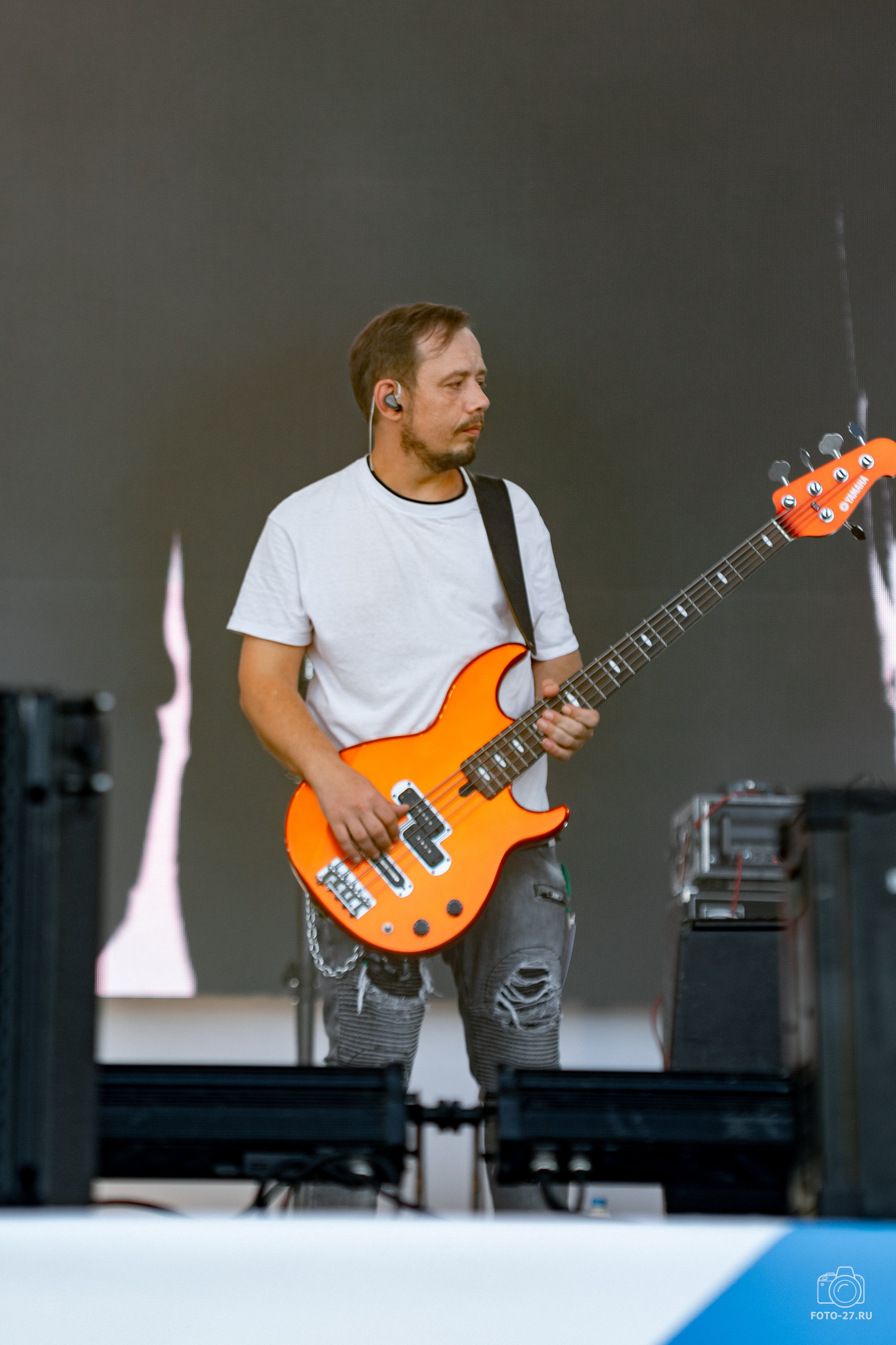 Антон Курдюмов фотограф в Хабаровске Рина Курдюмова фото27 foto27 Антон Дорофеев репортажный репортаж документалист Тони и Рина фотосоздатели ПаПаРоК Рок над Амуром 2024 фестиваль Хабаровск