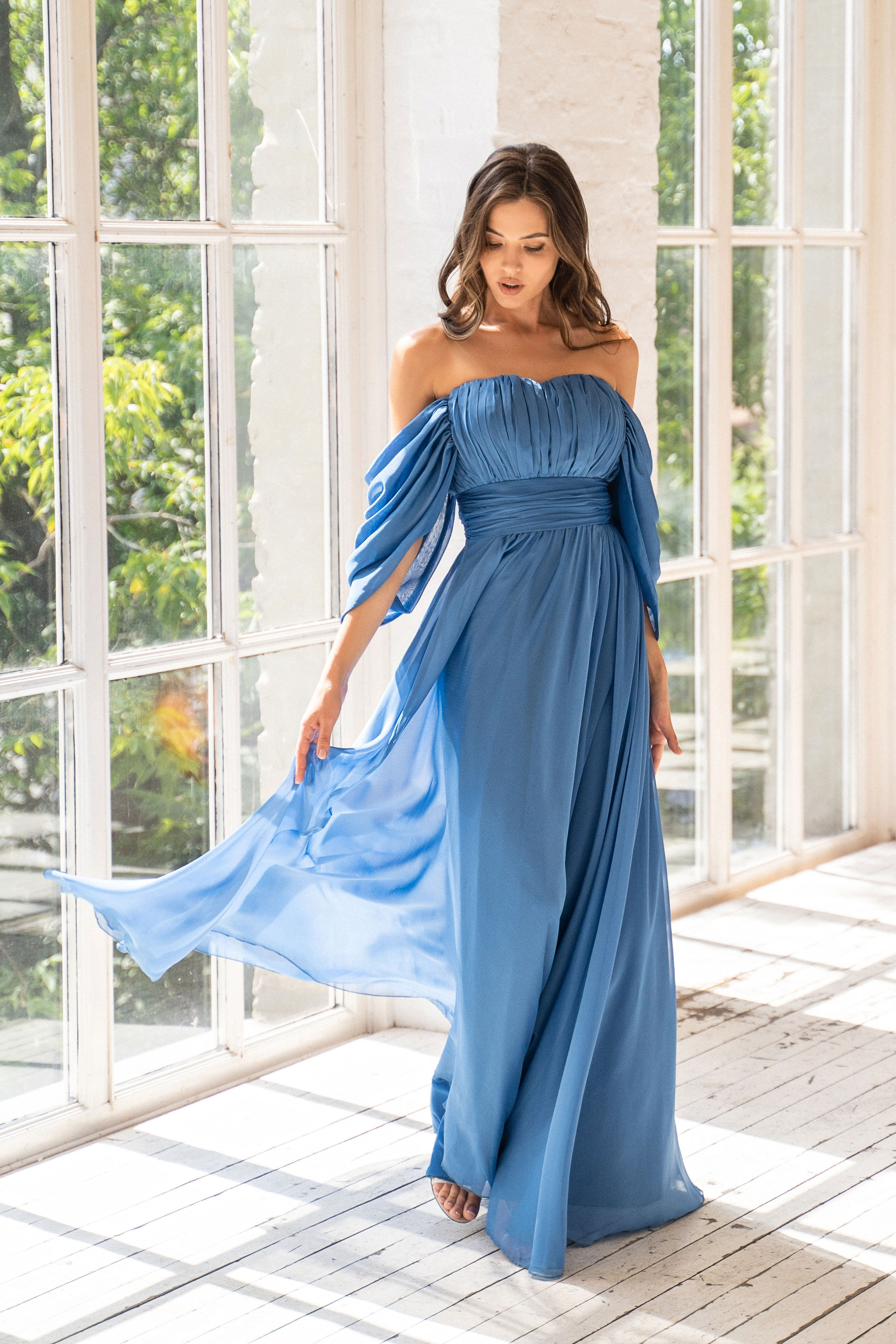 Съемка вечерних платьев DIAFANO с Ксенией. Свадебный и портретный фотограф Клипа Максим