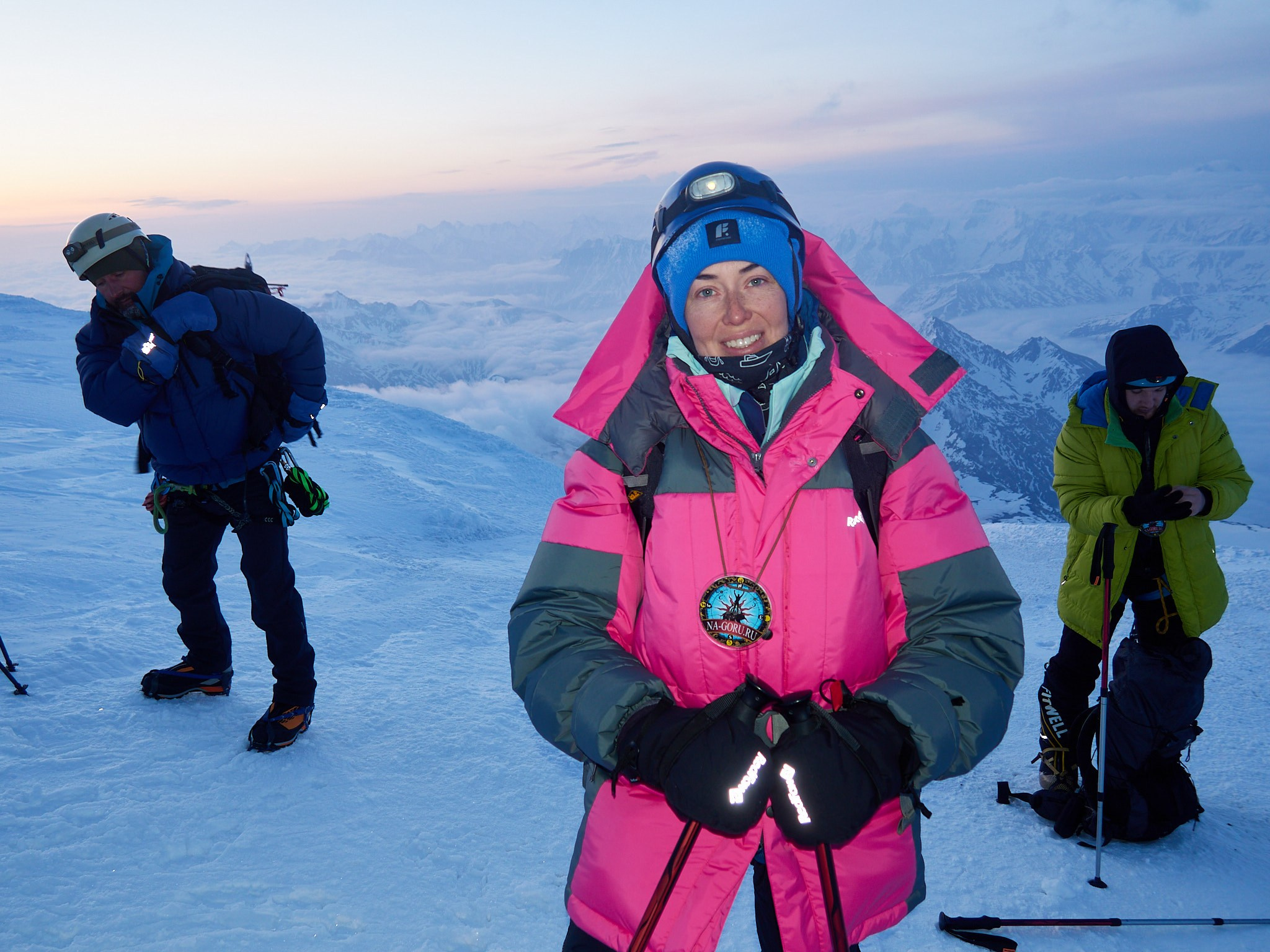 02.05 — 03.05 Снежноледовые занятия и попытка штурма вершины. Горный, высотный Фотограф на Эльбрусе Георгий