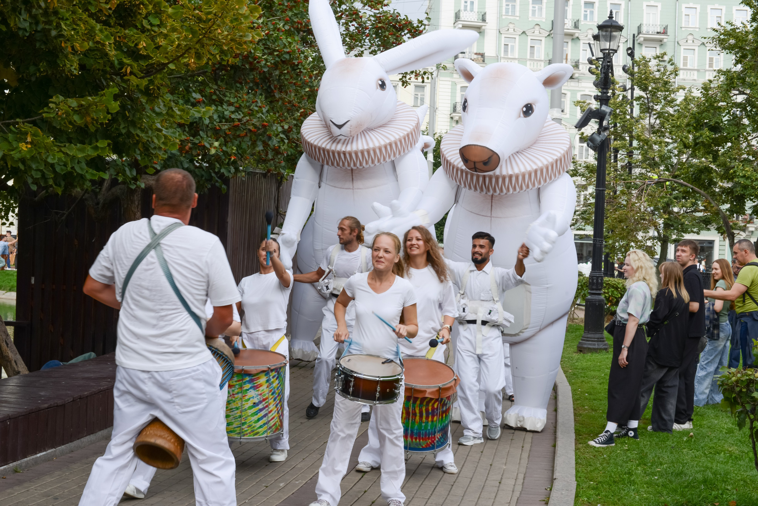 Барабанщики и зайчики. Rystemys Picture