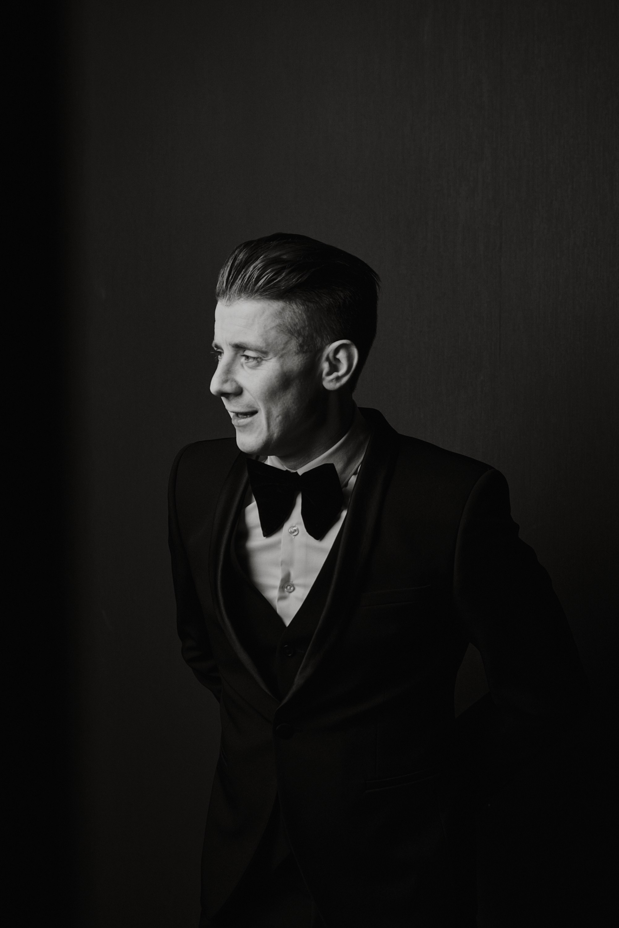 Мужская фотосессия. Портреты для ведущего мероприятий