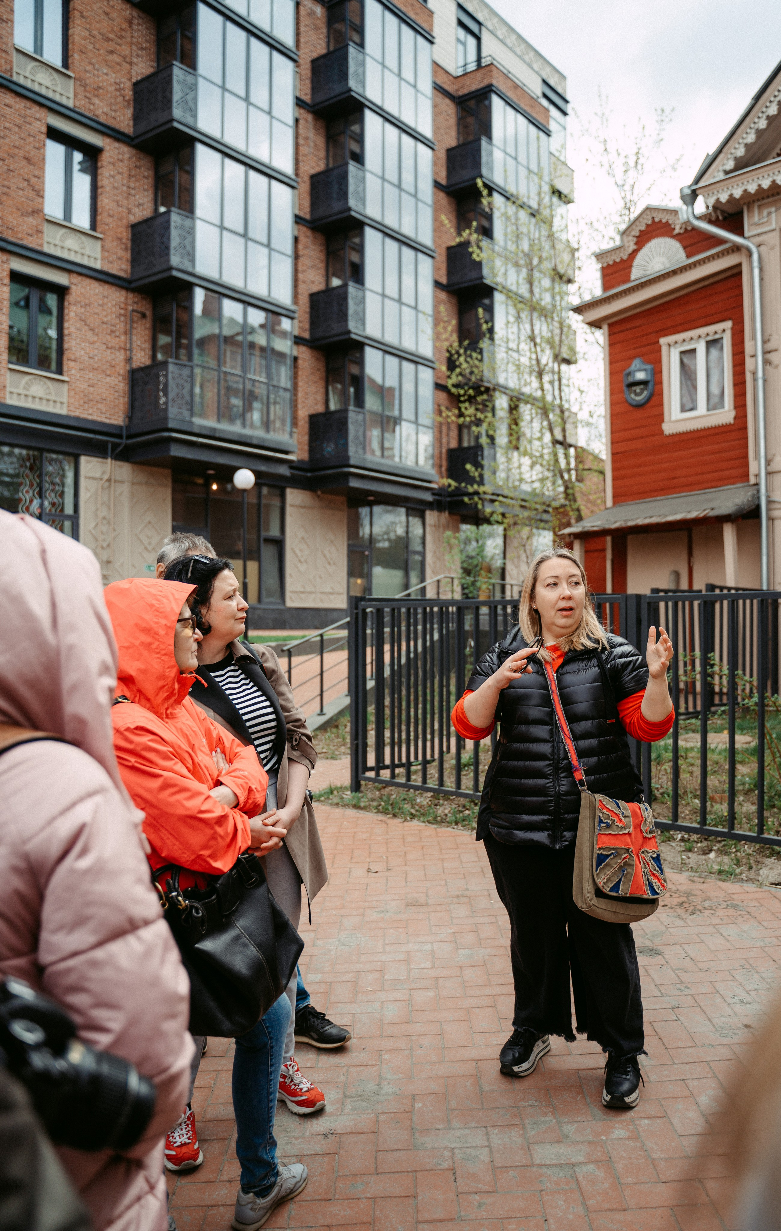 Enter x Том Сойер Фест — экскурсия по историческим зданиям Казани / 2023. Саша Копылов, фотограф в Казани