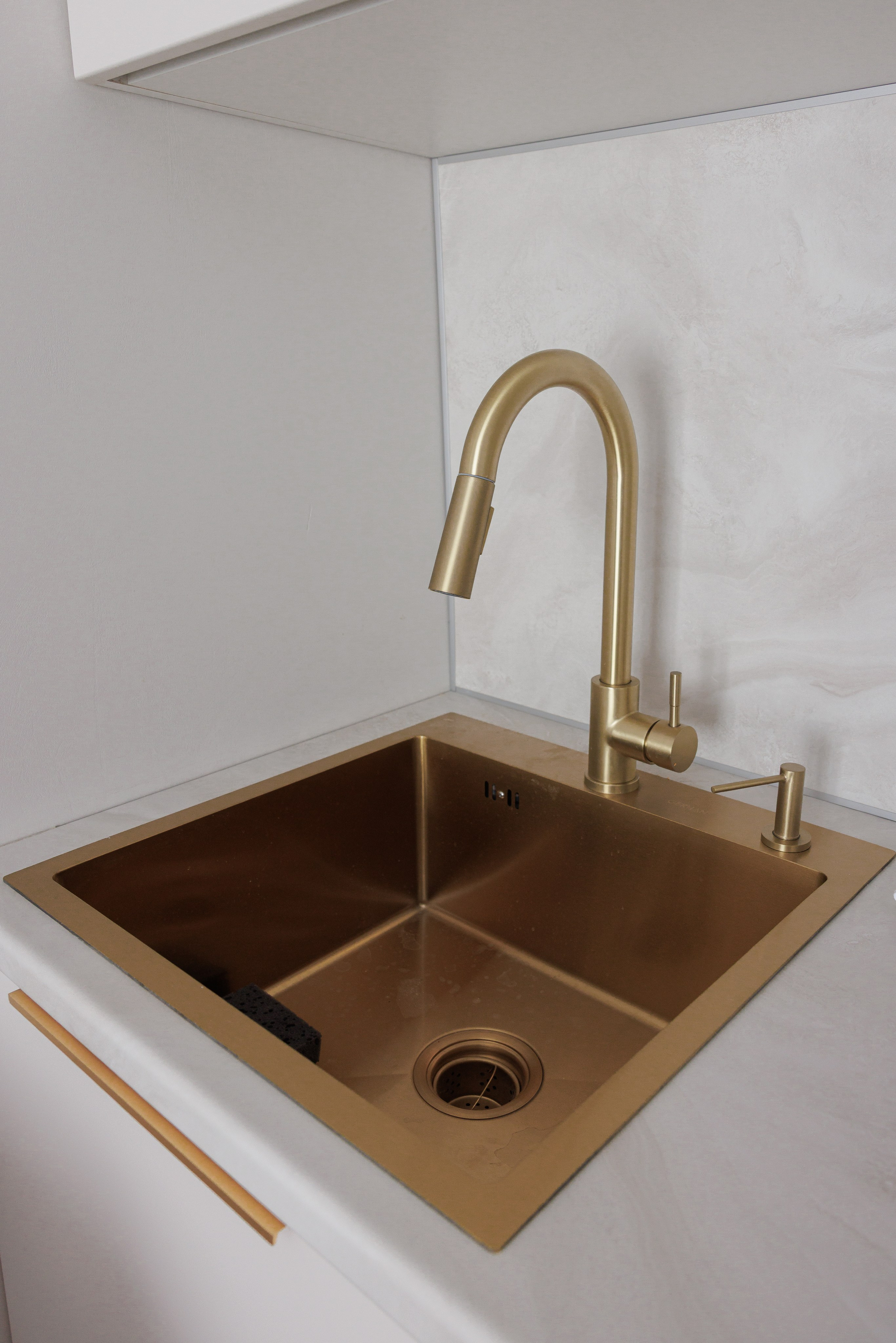 Квартра ул. Бограда, 103. Фотограф в Красноярске Евдокимова Анастасия