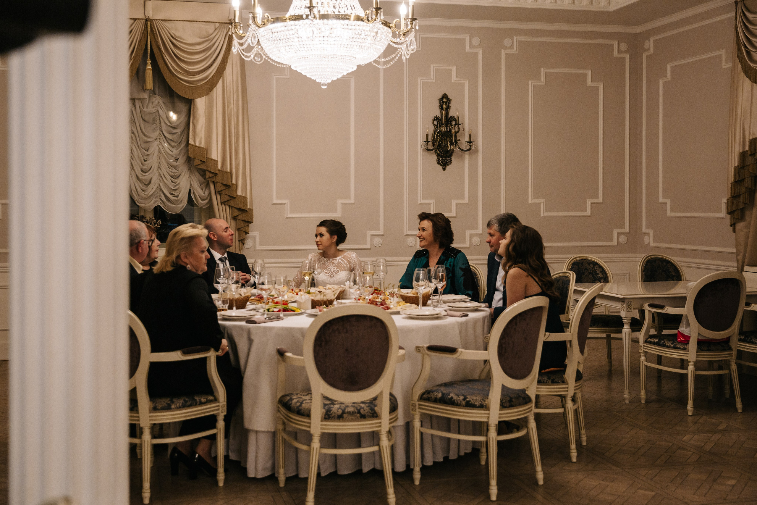 ОКТЯБРЬ | Дворец № 1 Талион, Особняк военного министра. Свадебный фотограф в Санкт-Петербурге Полина Корзухина