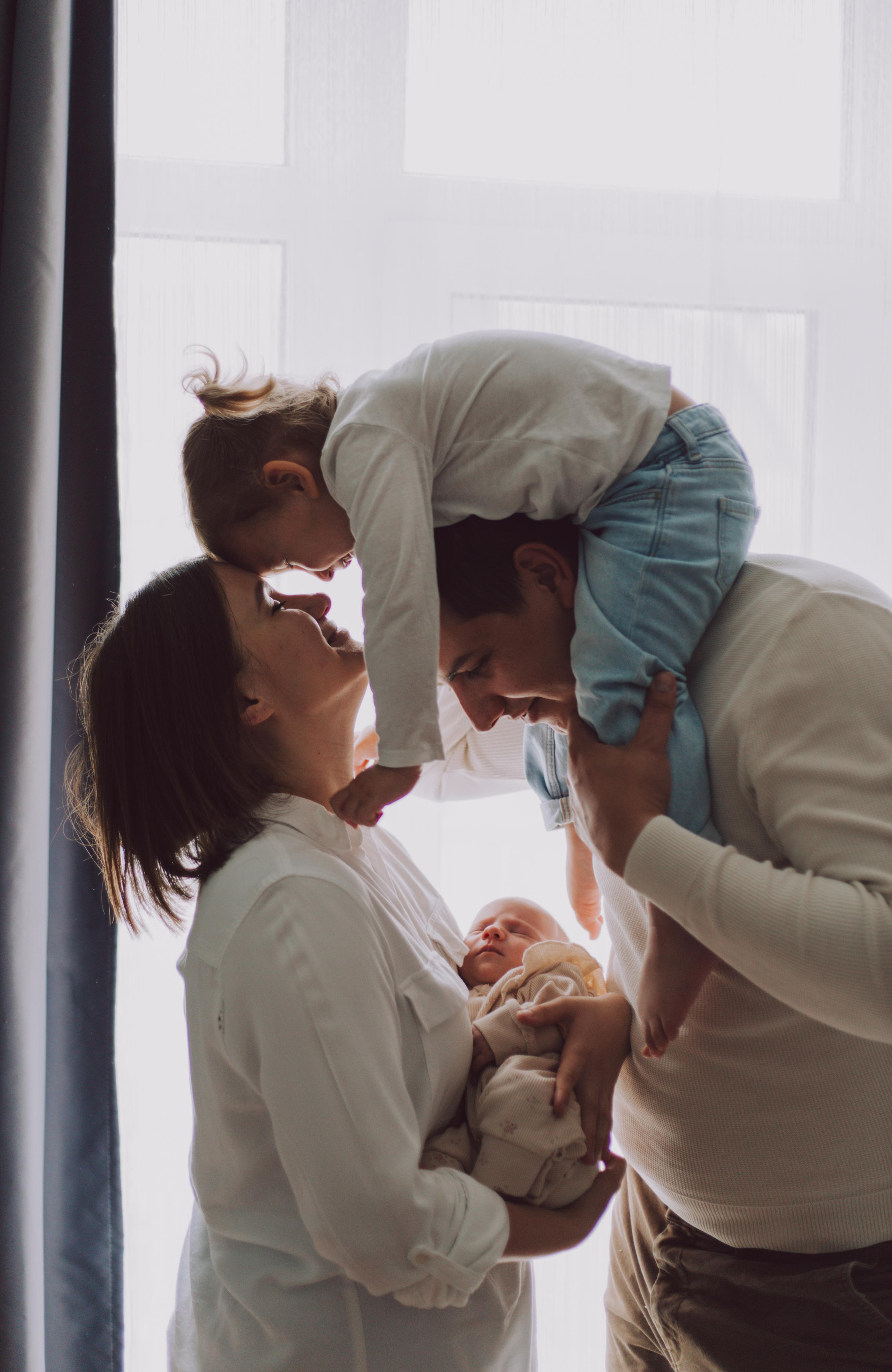 Семейный фотограф новорожденных в Краснодаре