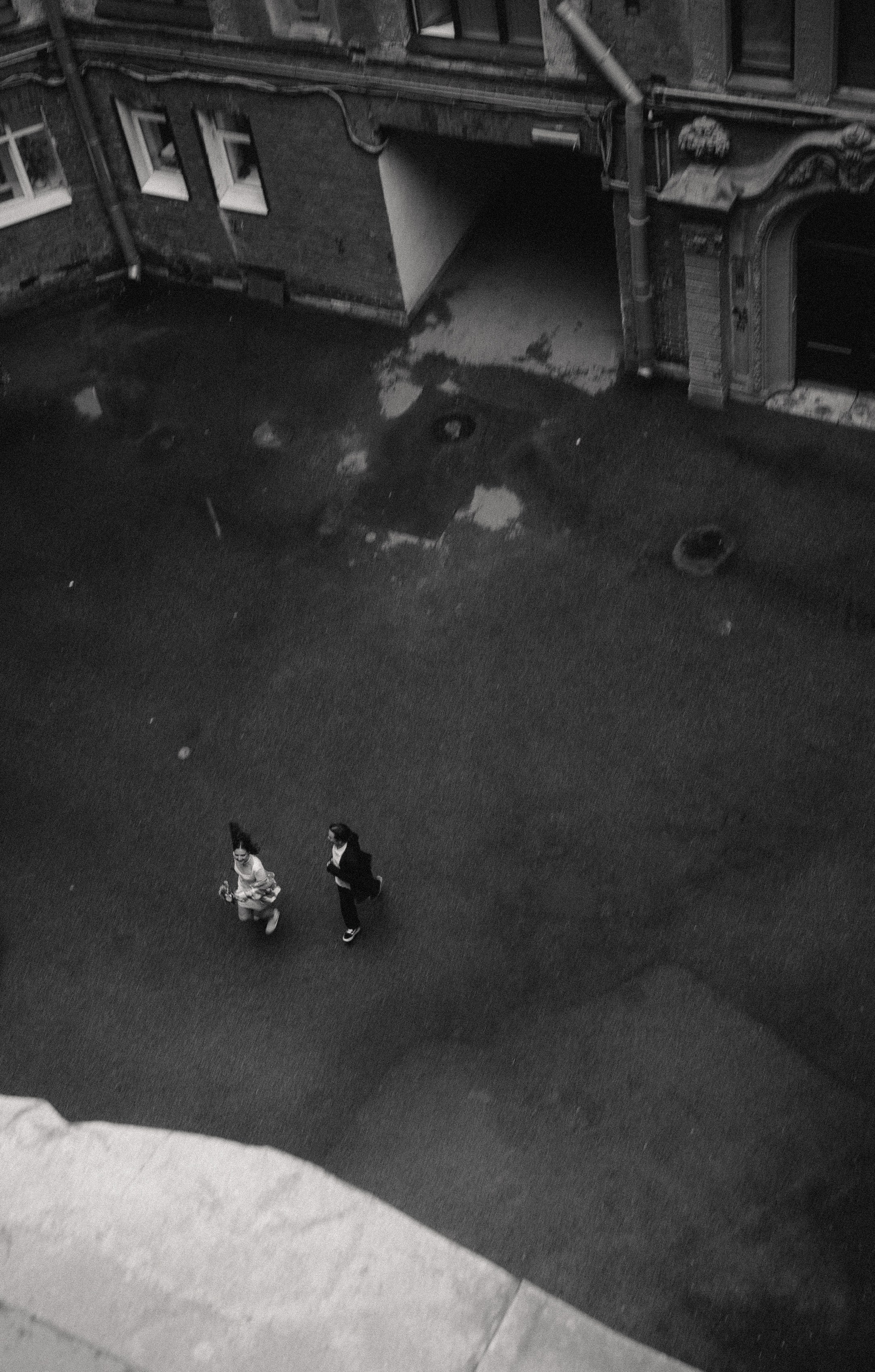 Elena Raya • Photographer