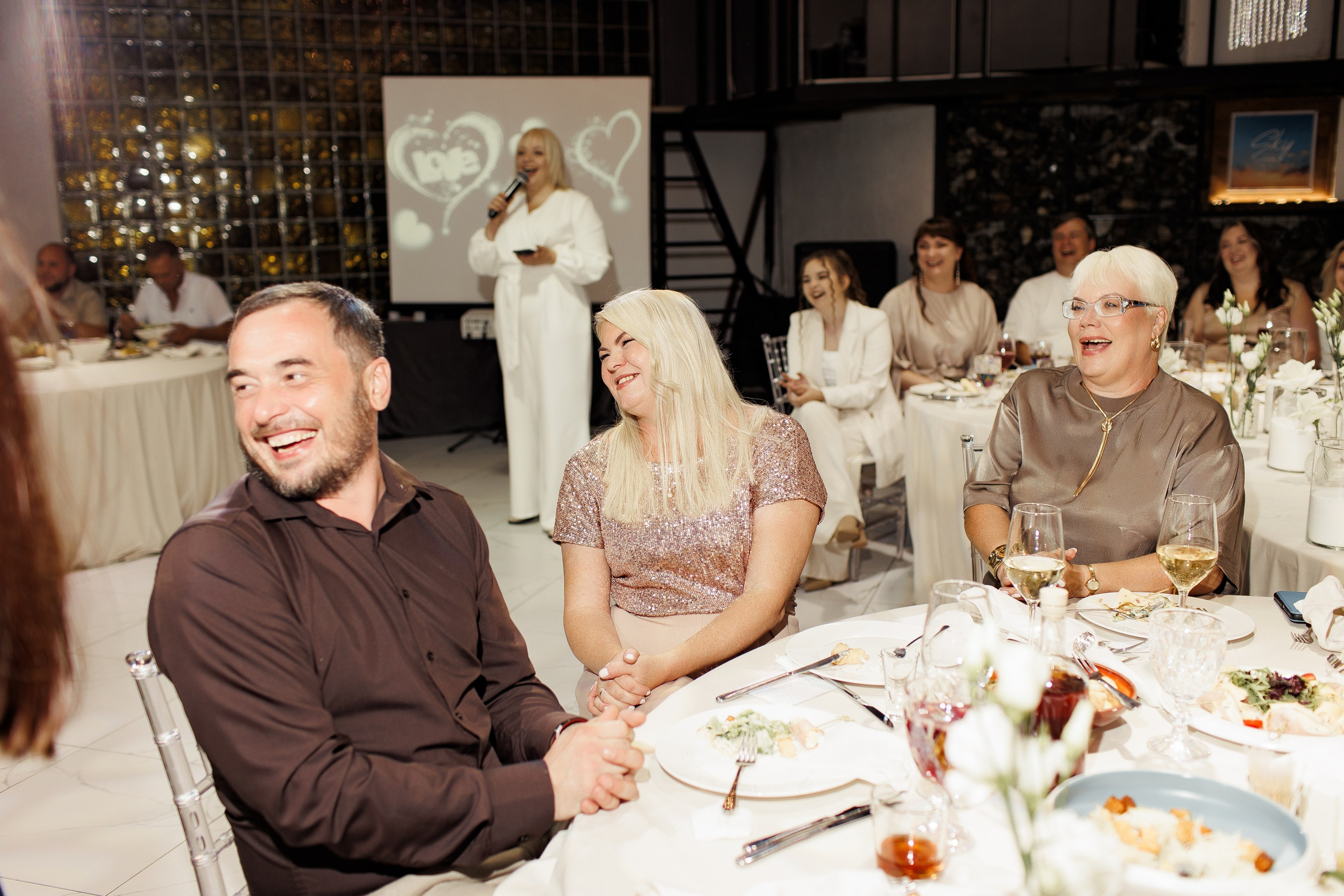 Свадьба Юра и Алёна. Фотограф в городе Вологда. Анастасия Сторублинская
