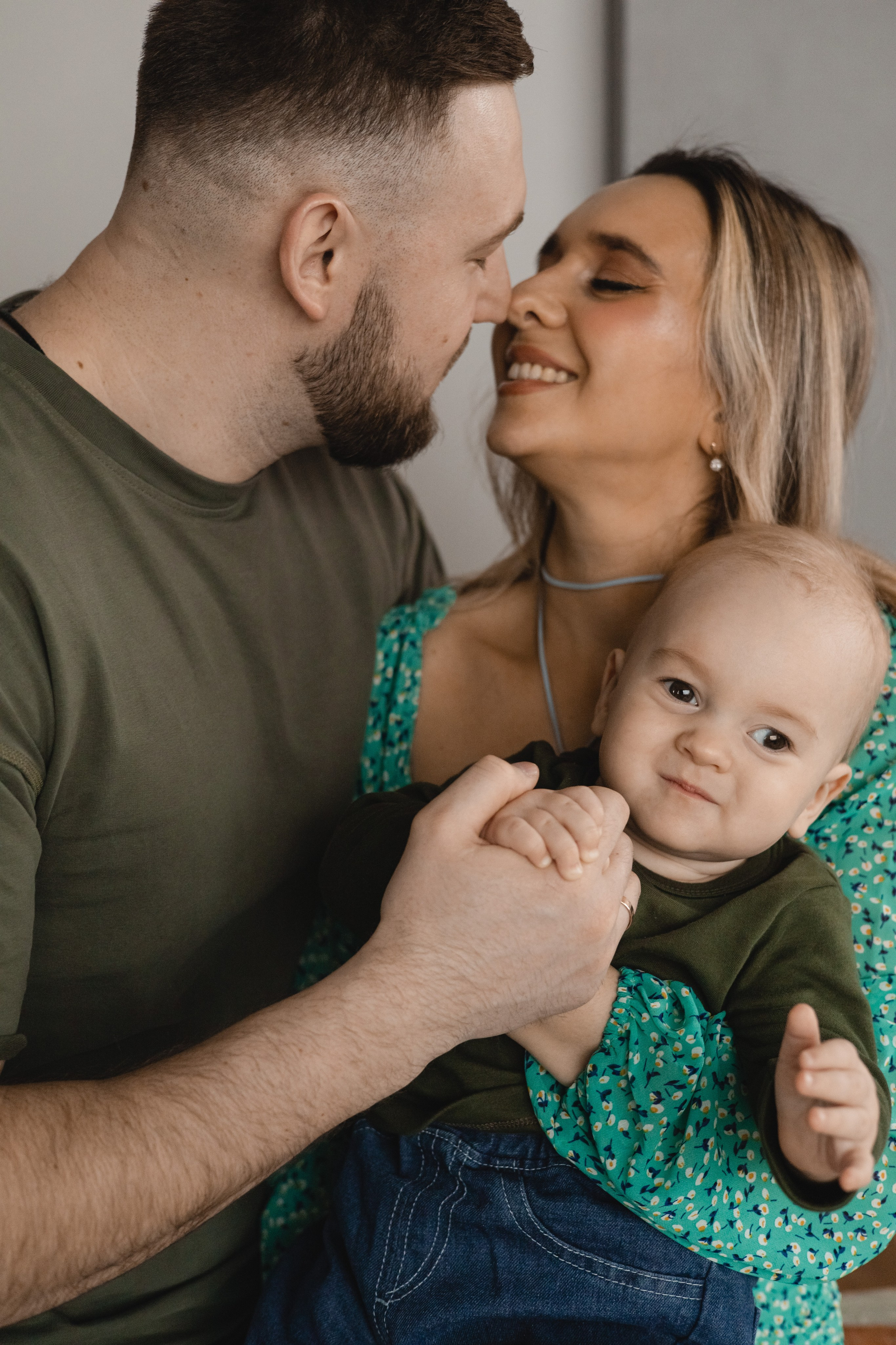 Ксения Михаил Максимка. ФОТОГРАФ НОВОСИБИРСК — АЛЁНА ЖИГАЛЕЕВА