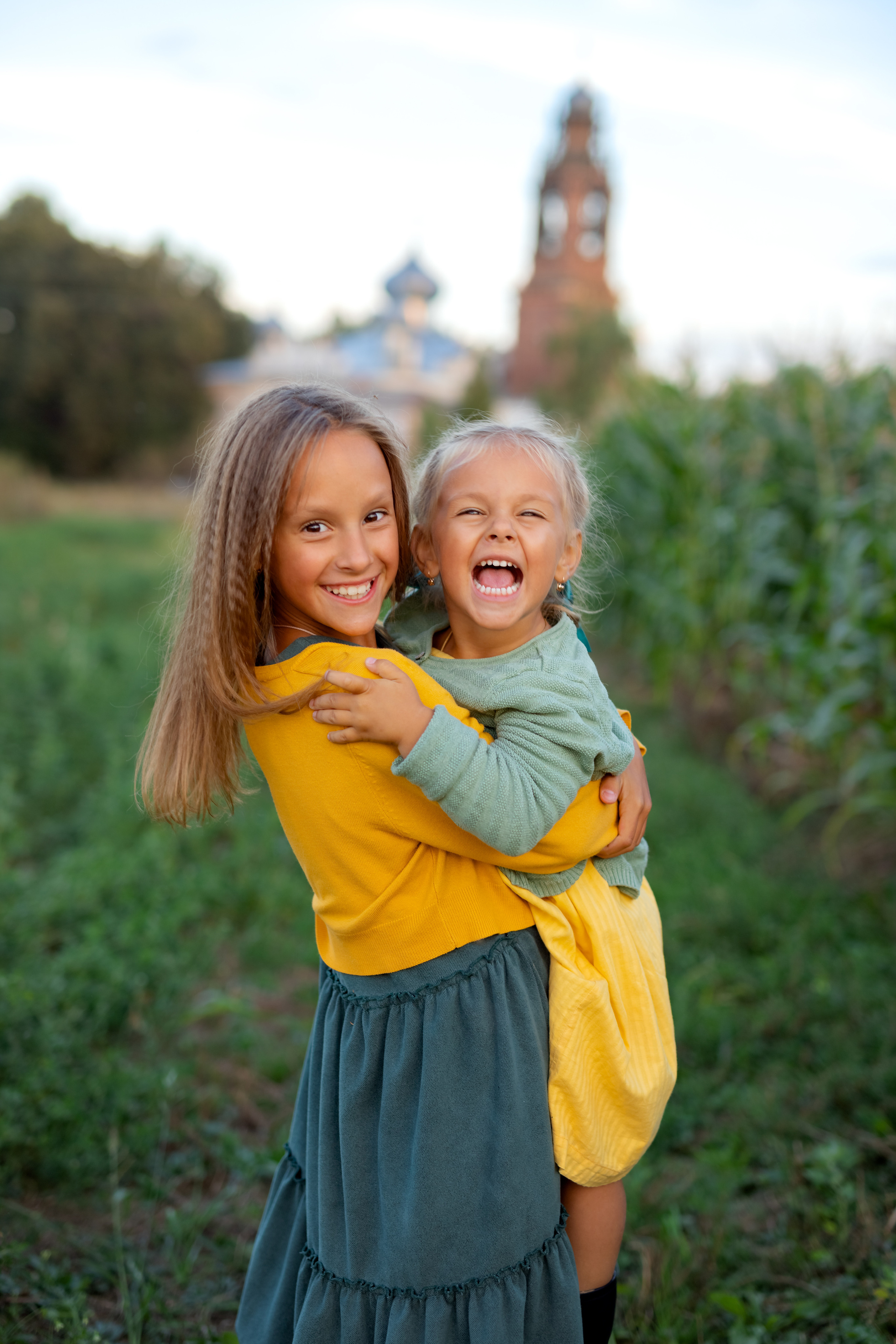 Эмоции, что может быть важней на детской фотосесии. Фотокомпания «Алые паруса» выпускные альбомы Москва и МО