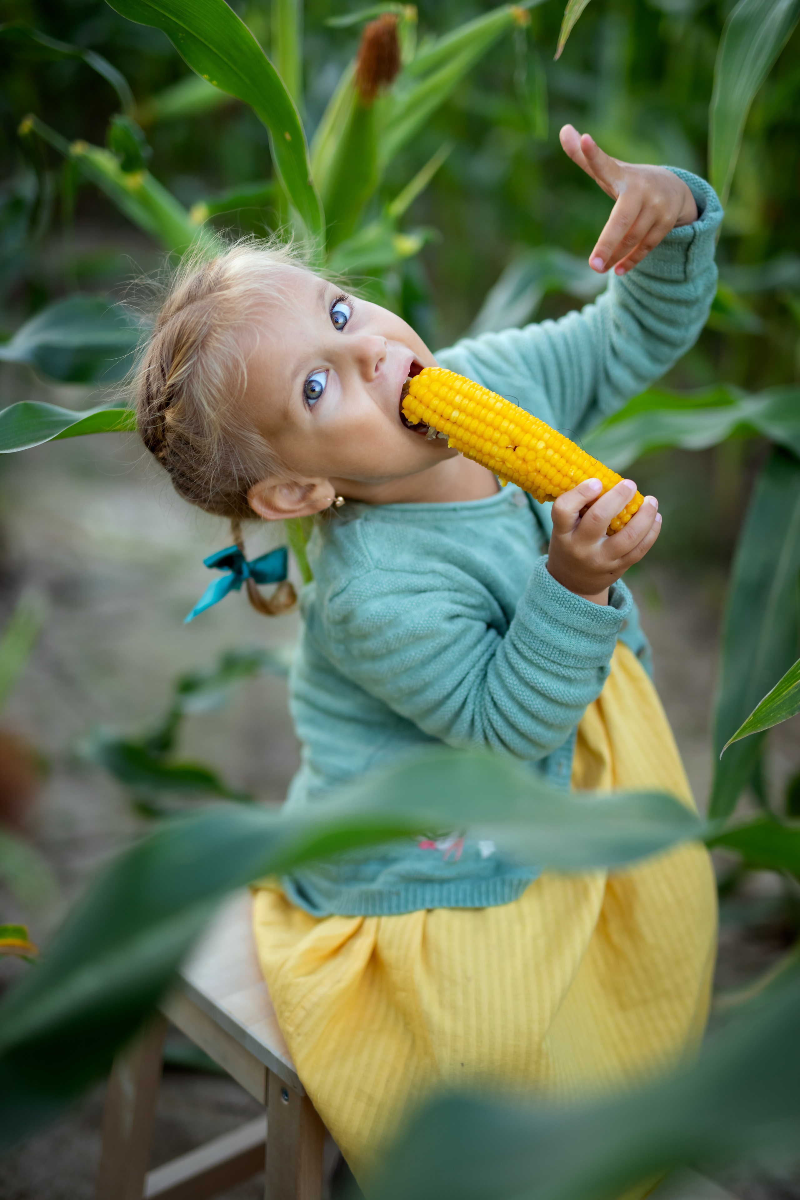Эмоции, что может быть важней на детской фотосесии. Фотокомпания «Алые паруса» выпускные альбомы Москва и МО