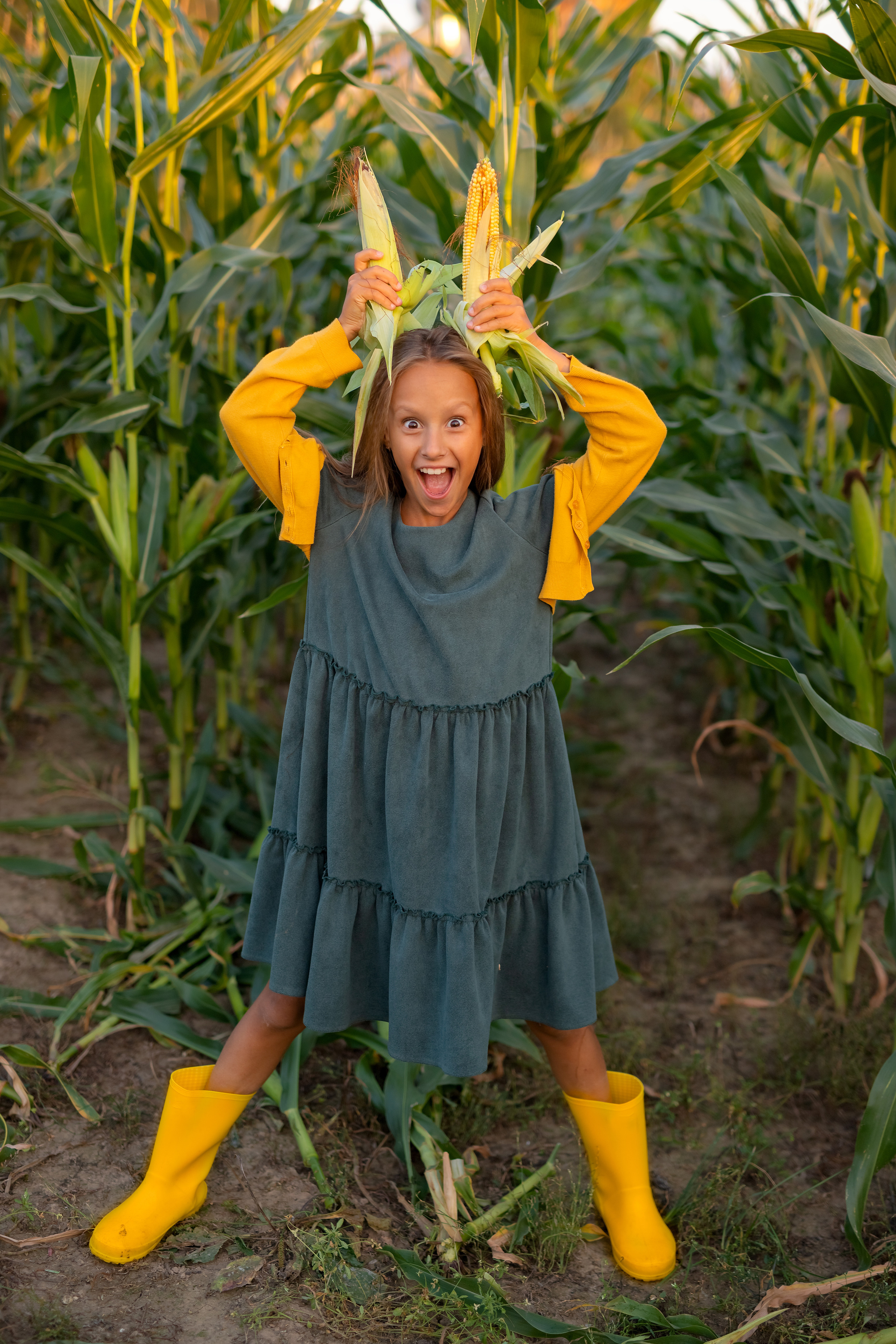 Эмоции, что может быть важней на детской фотосесии. Фотокомпания «Алые паруса» выпускные альбомы Москва и МО