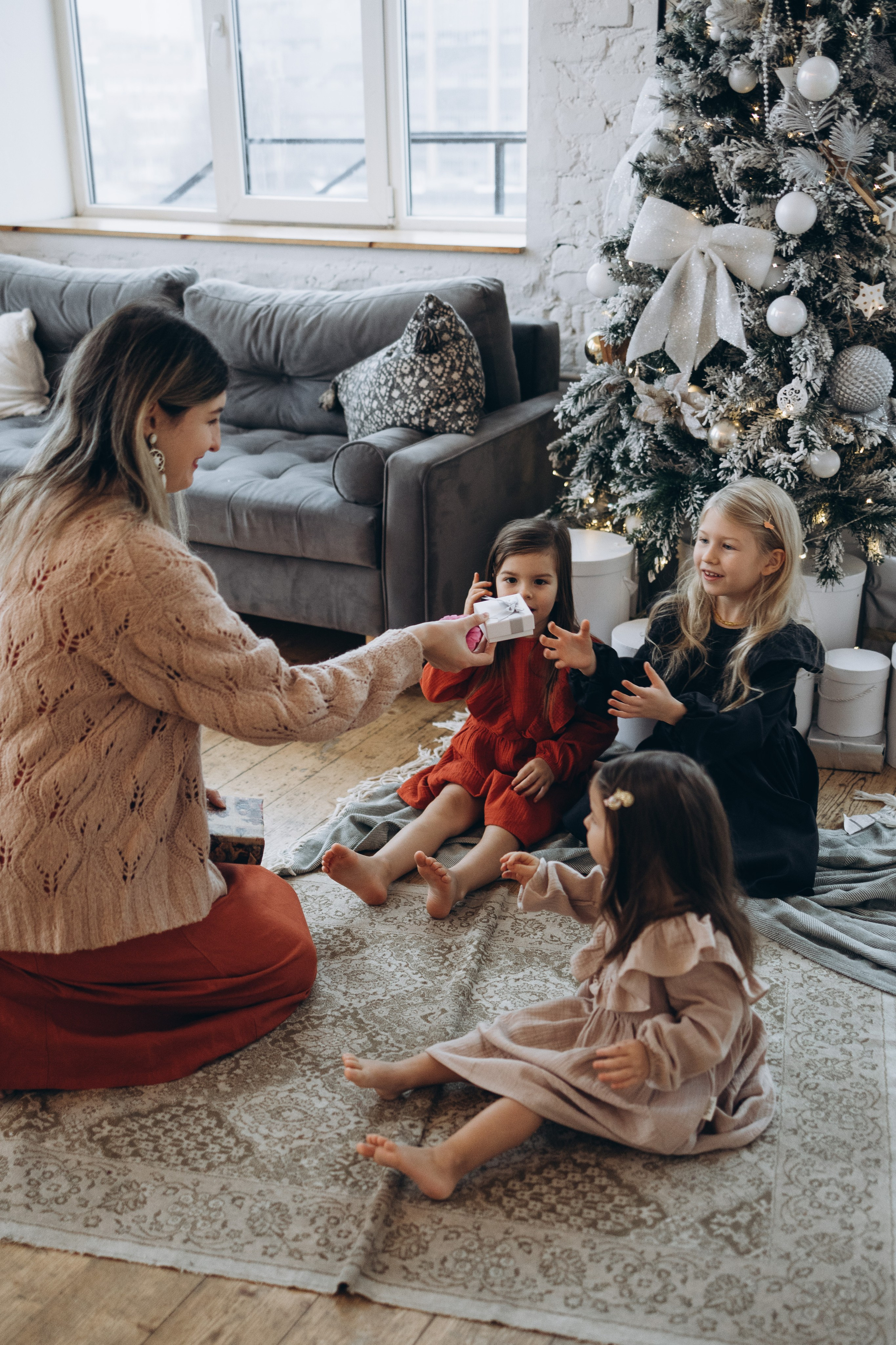 Эля, Вася, Алиса, Ева, Мира. Семейный фотограф в Москве Виктория Ястребинская