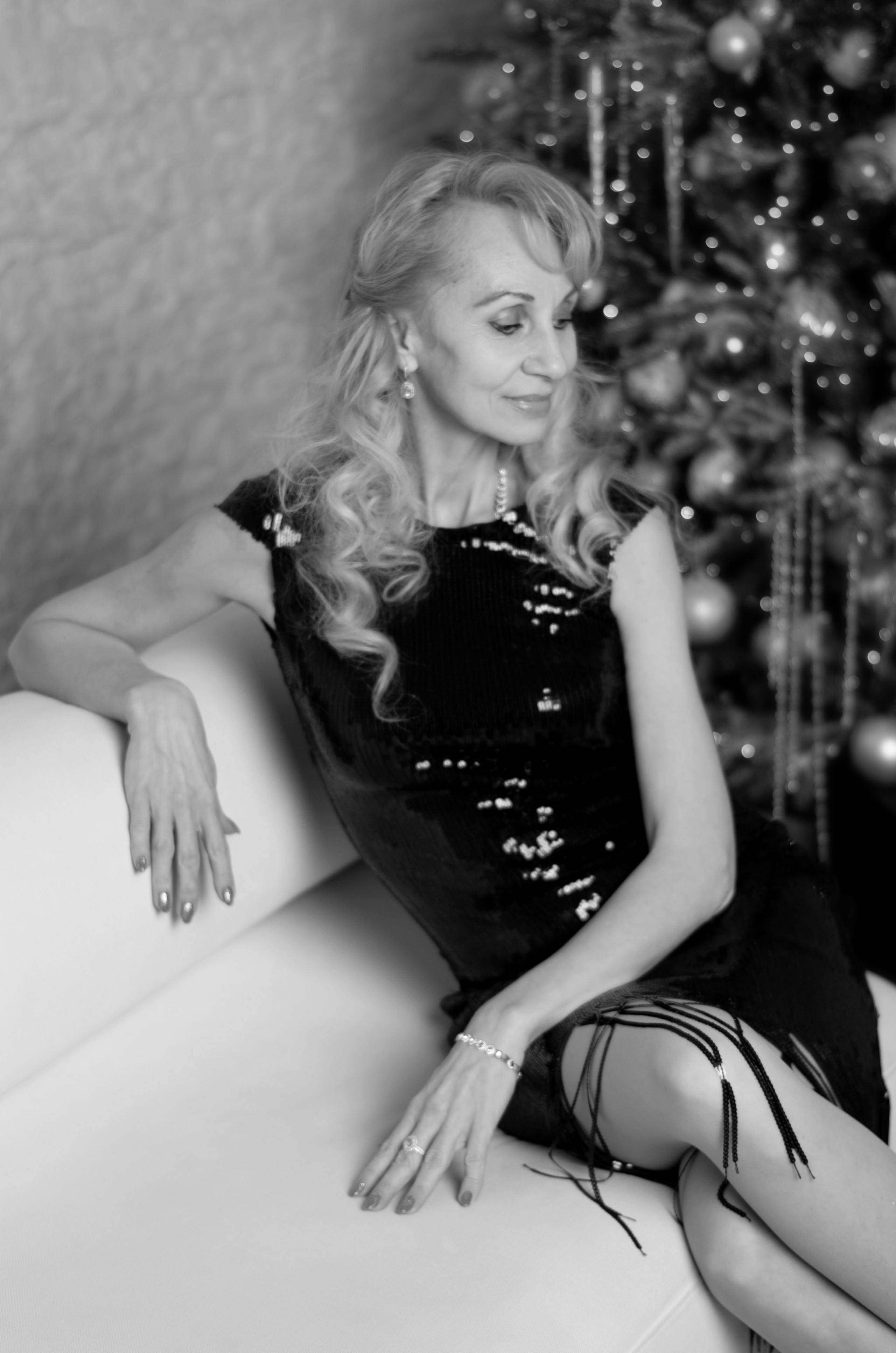 Женский портрет: classic. Фотограф Марина Доглядная Челябинск фотосессии с лошадьми, мотоциклами