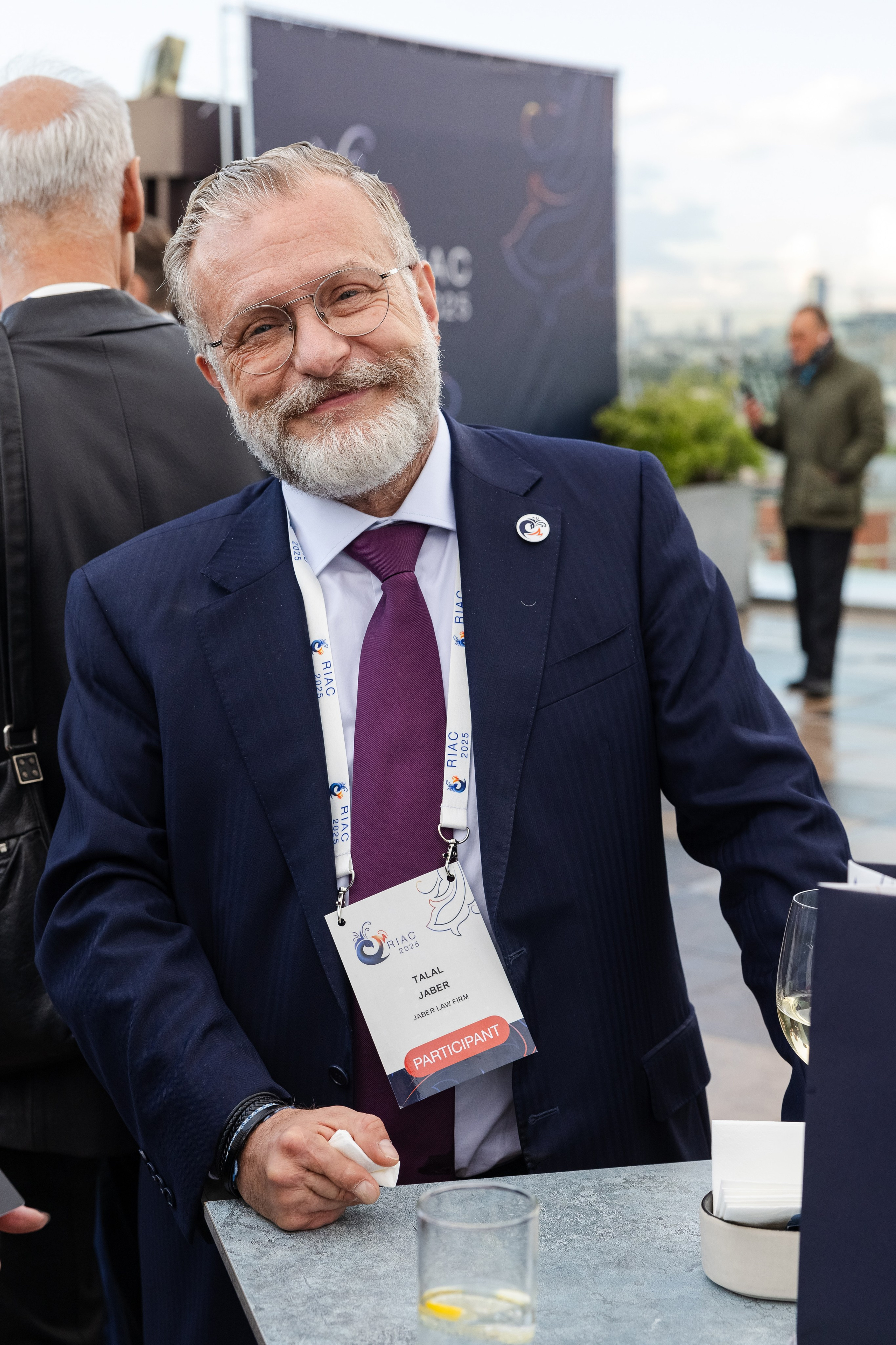 RIAC 2025. Свадебный репортажный фотограф в Москве