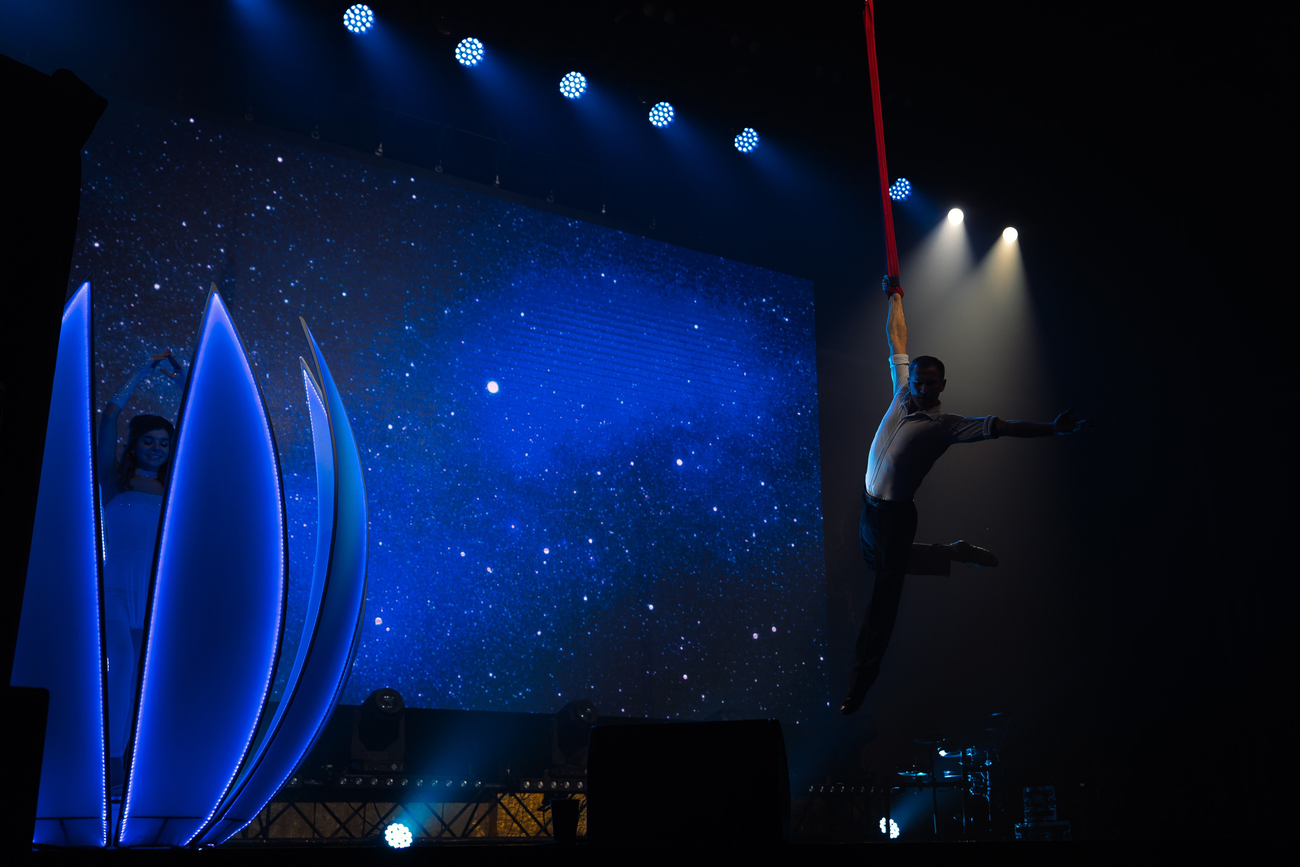 Новогодний корпоратив. КОРПОРАТИВНЫЙ, ИМИДЖЕВЫЙ И РЕПОРТАЖНЫЙ ФОТОГРАФ МАКСИМ МЕШ